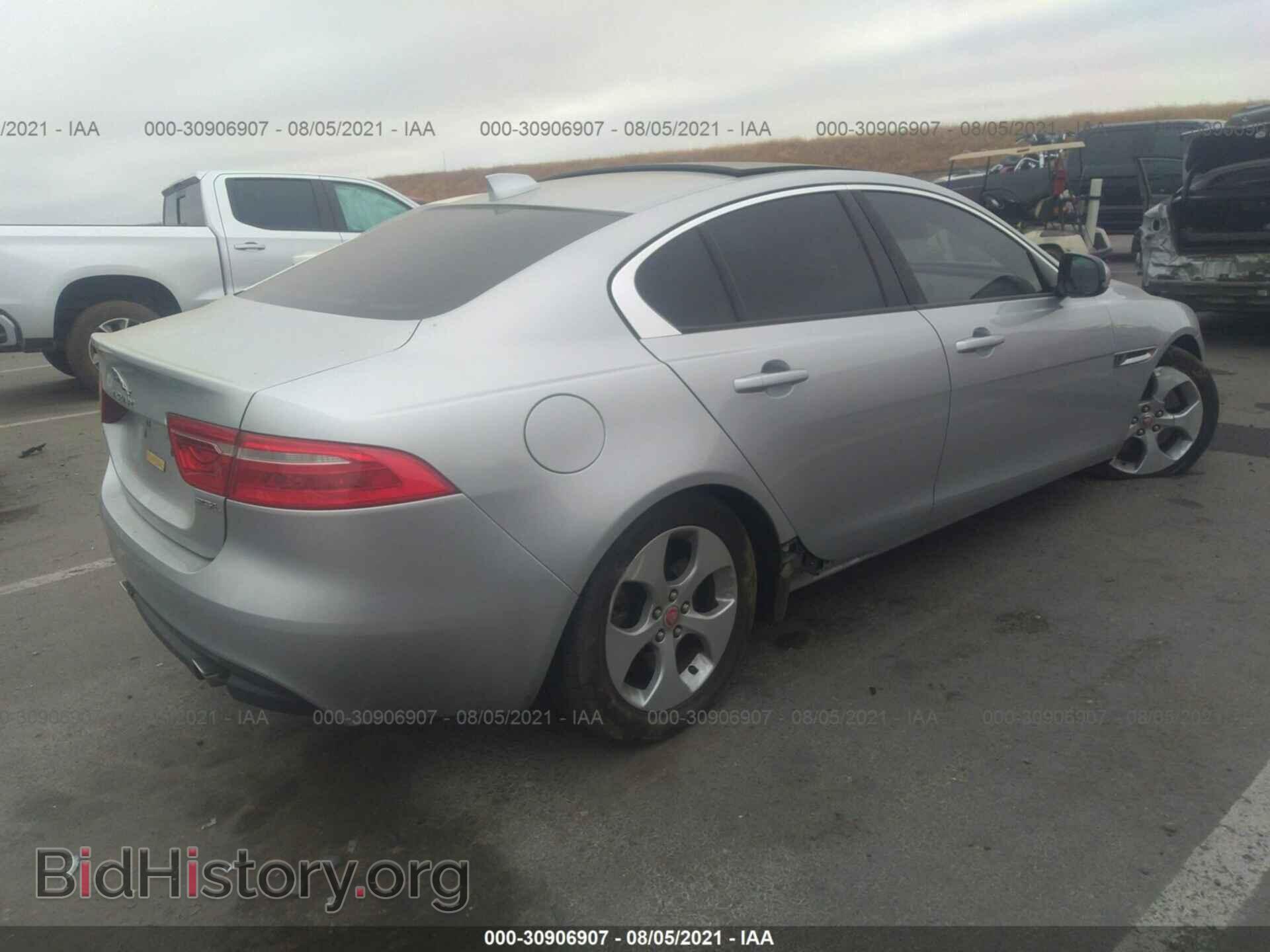 2017 JAGUAR XE - VIN: SAJAR4BG9HA954989 - Фото 4