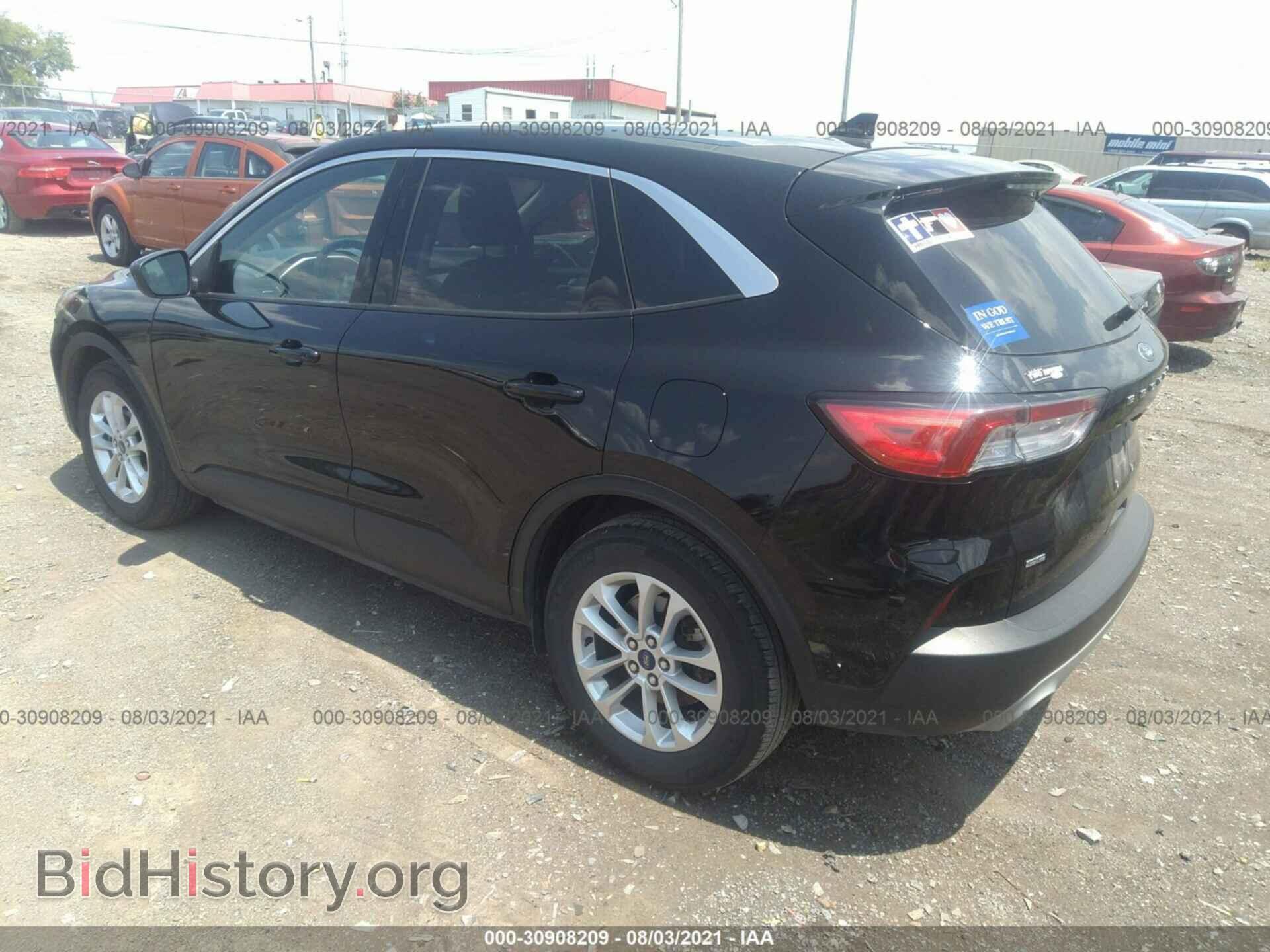 2020 FORD ESCAPE - VIN: 1FMCU0G66LUA46808 - Фото 3