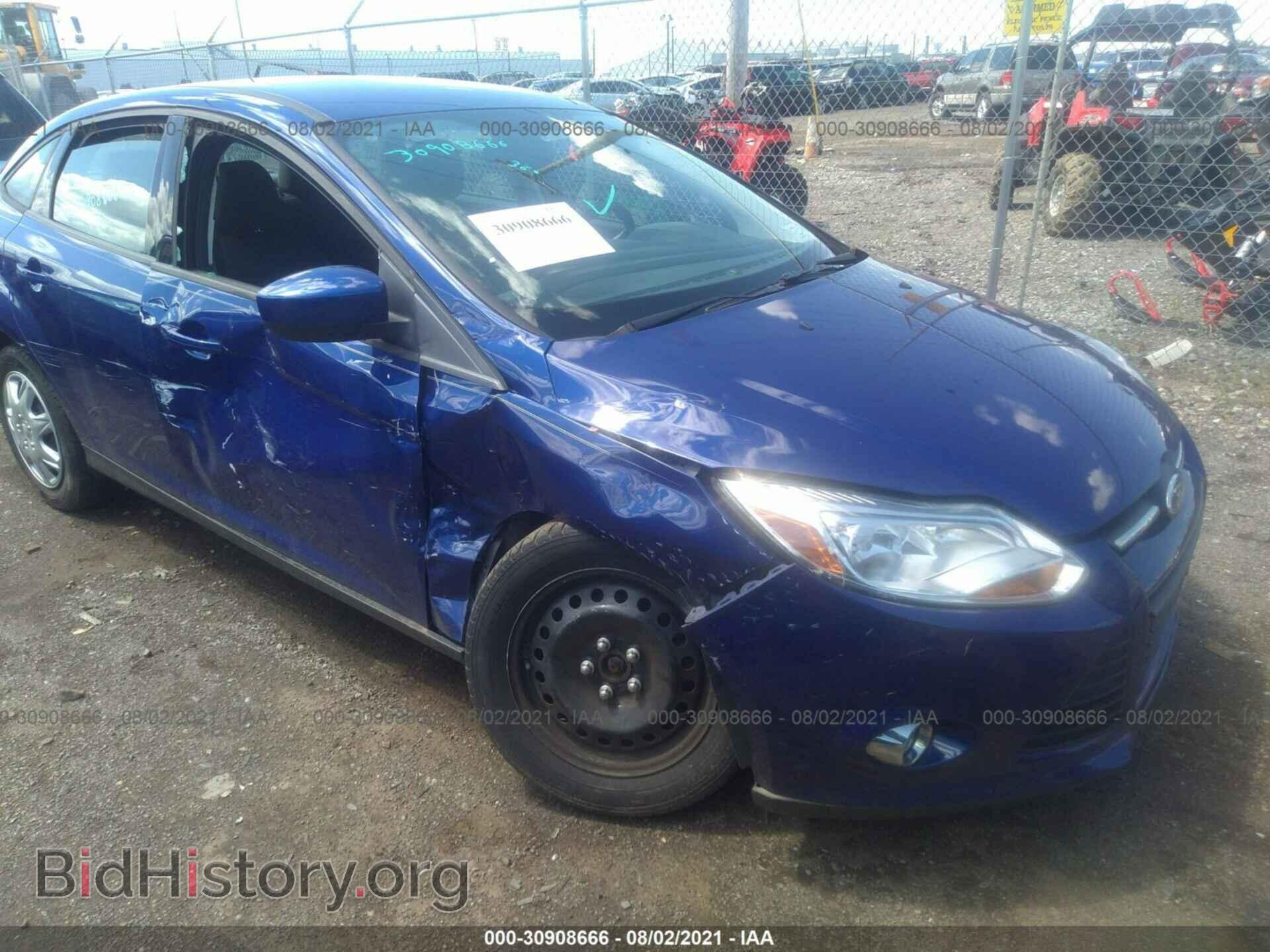 Photo 1FAHP3F20CL448143 - FORD FOCUS 2012