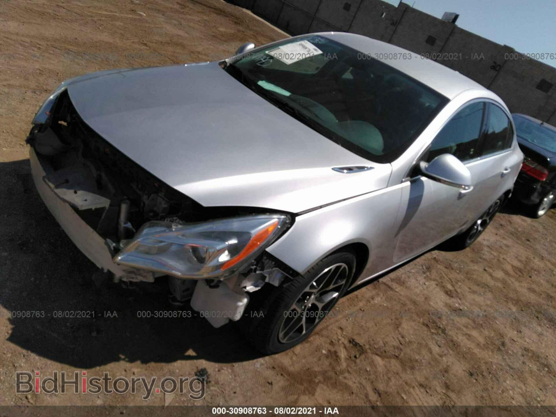 2017 BUICK REGAL - VIN: 2G4GL5EX4H9107929 - Фото 2
