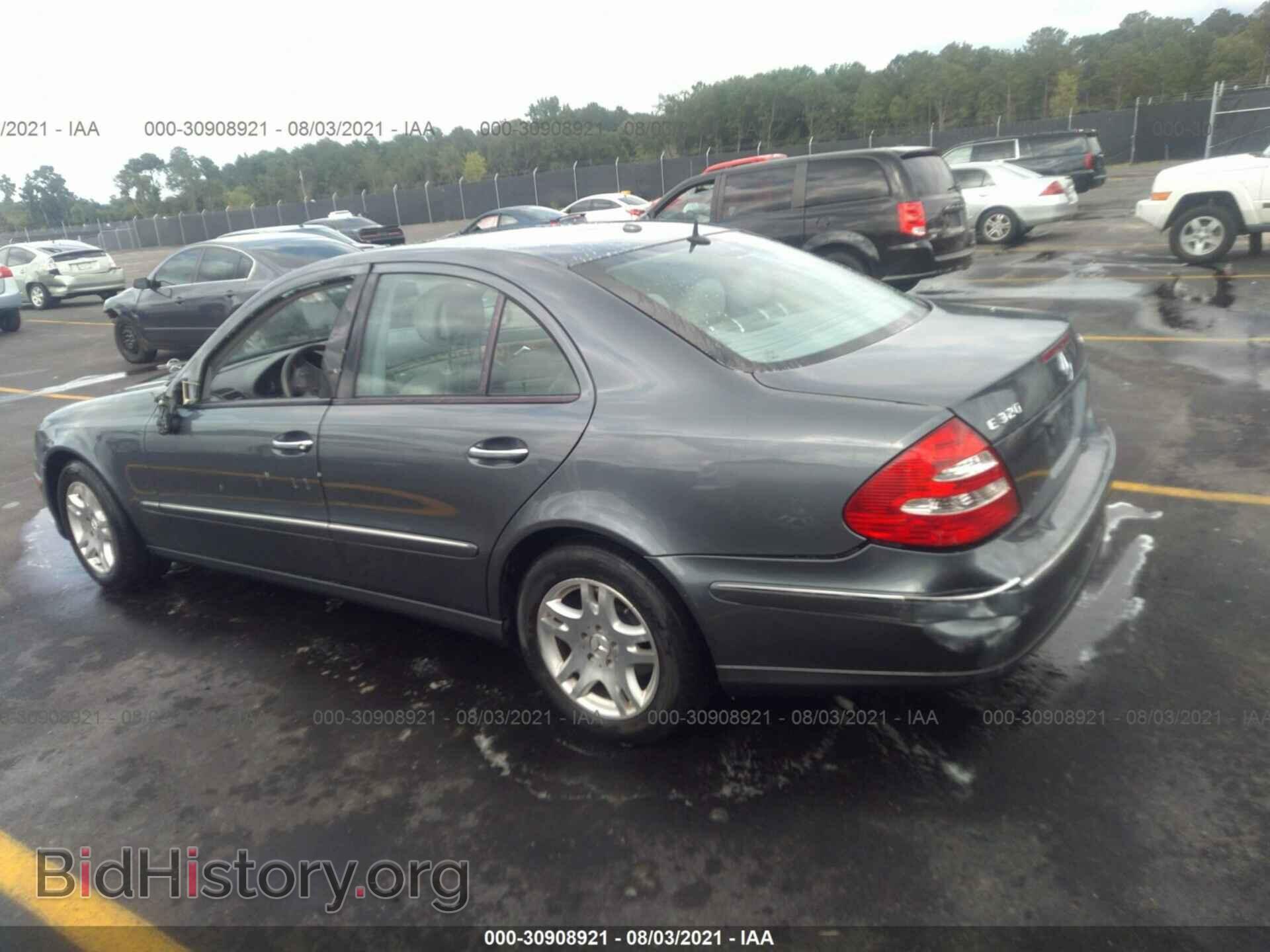 2006 MERCEDES-BENZ E-CLASS - VIN: WDBUF26J46A954764 - Фото 3