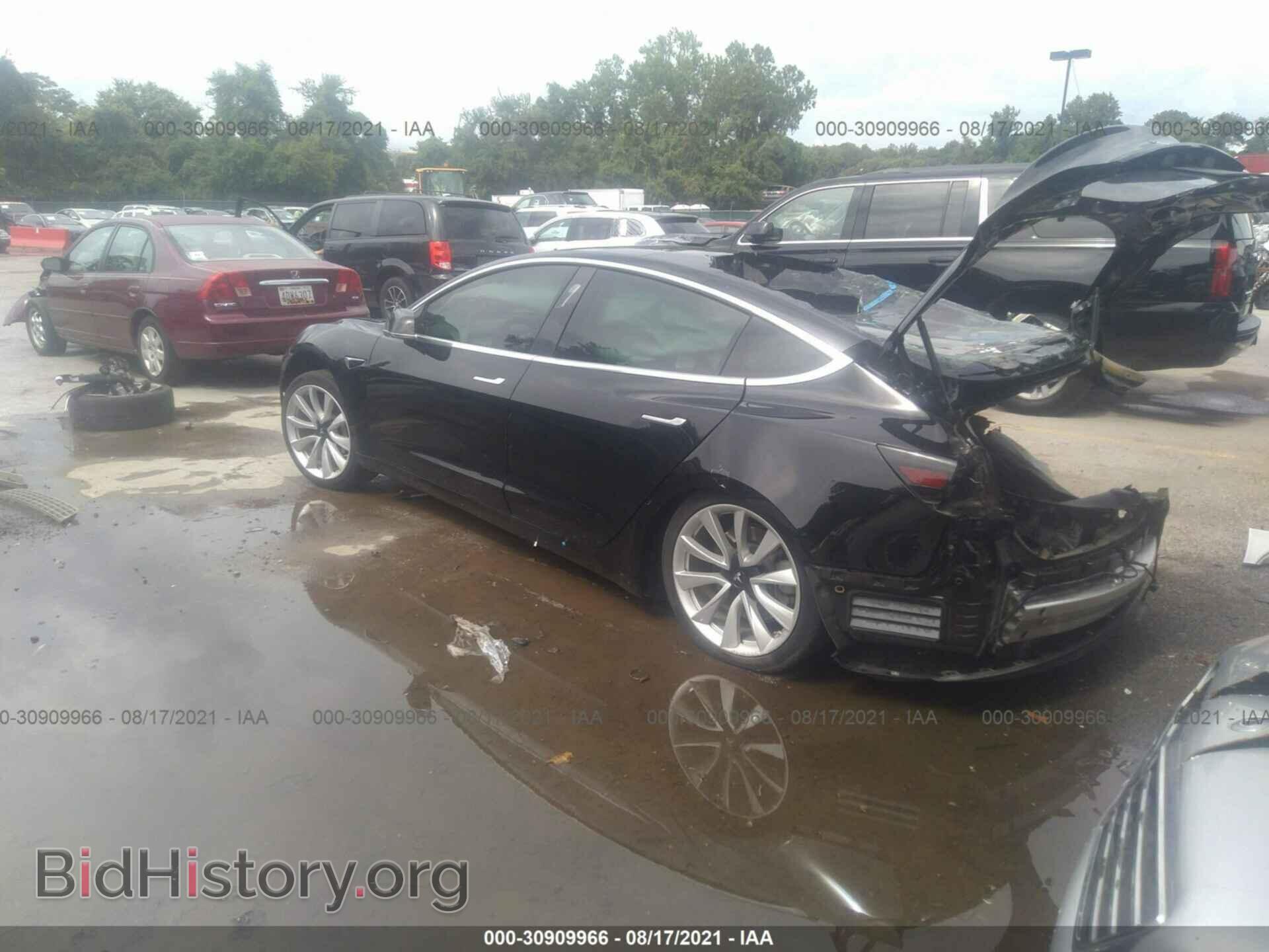 2019 TESLA MODEL 3 - VIN: 5YJ3E1EA4KF310985 - Фото 3