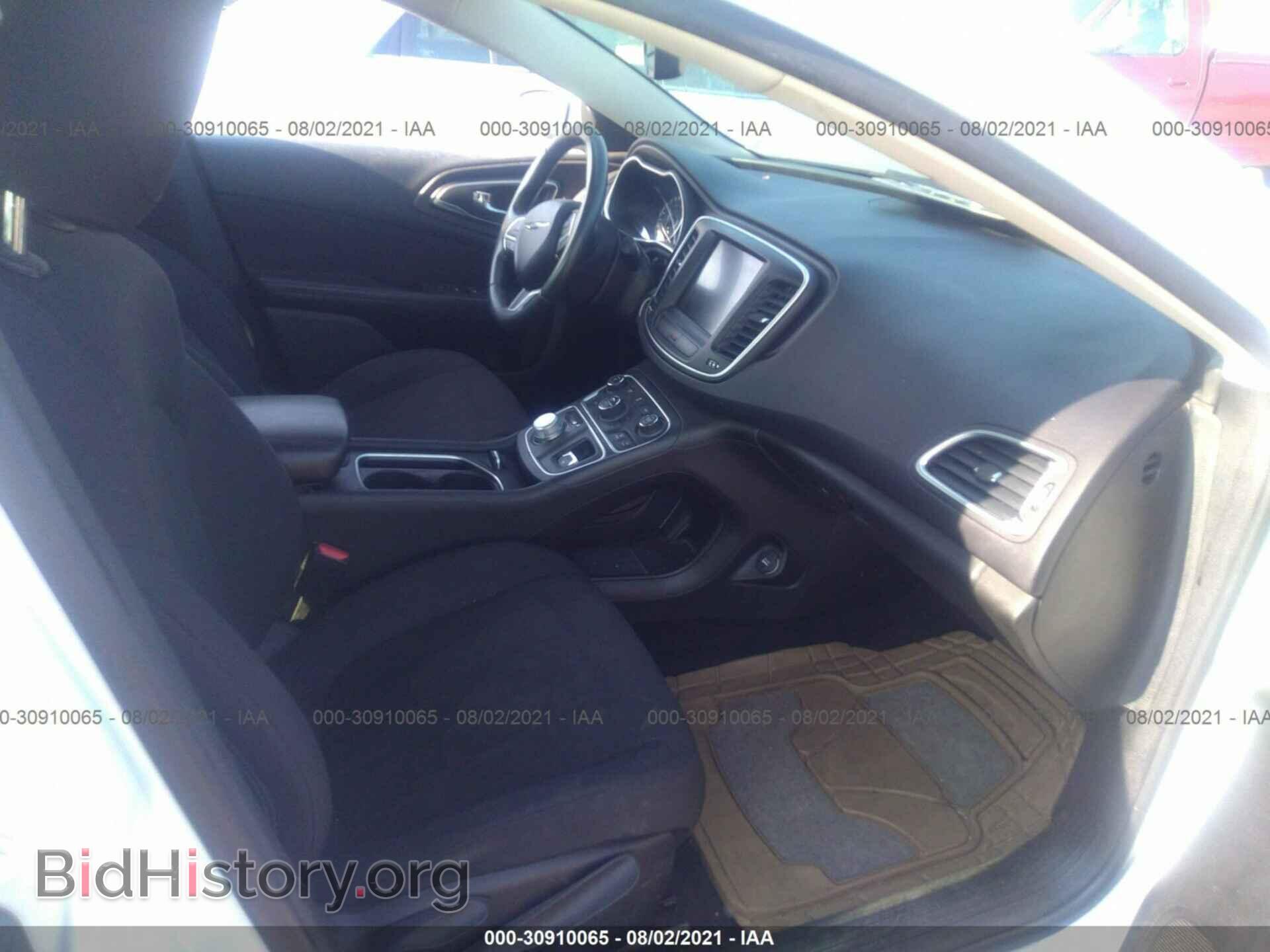 2015 CHRYSLER 200 - VIN: 1C3CCCAB9FN588714 - Фото 5