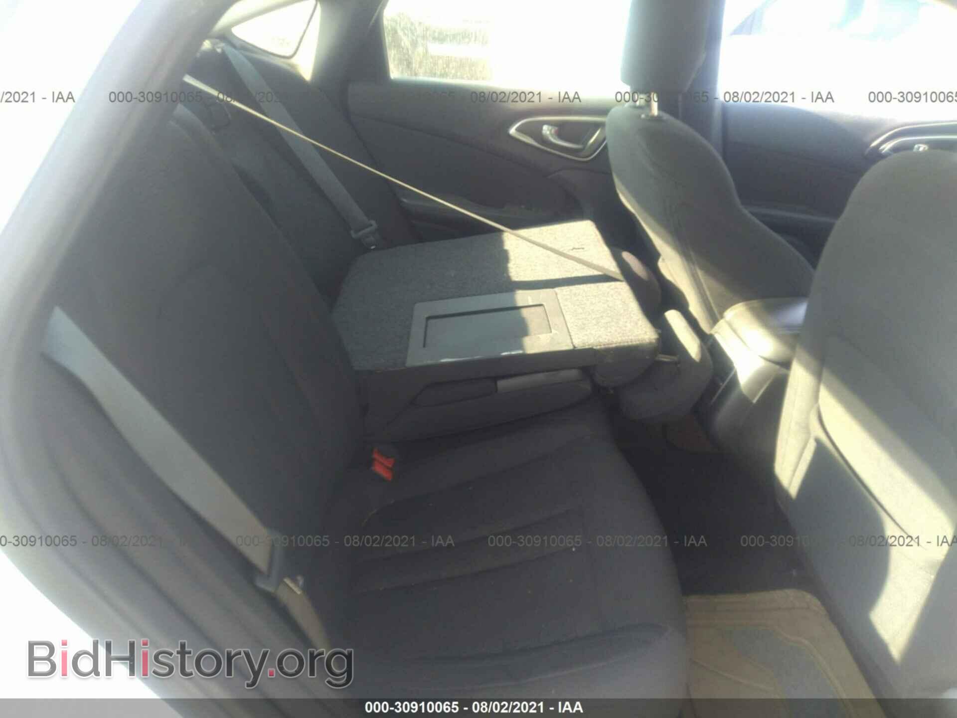 2015 CHRYSLER 200 - VIN: 1C3CCCAB9FN588714 - Фото 8