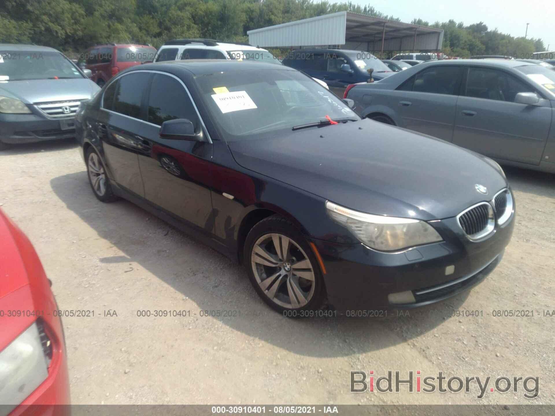 Photo WBANU5C5XAC366317 - BMW 5 SERIES 2010