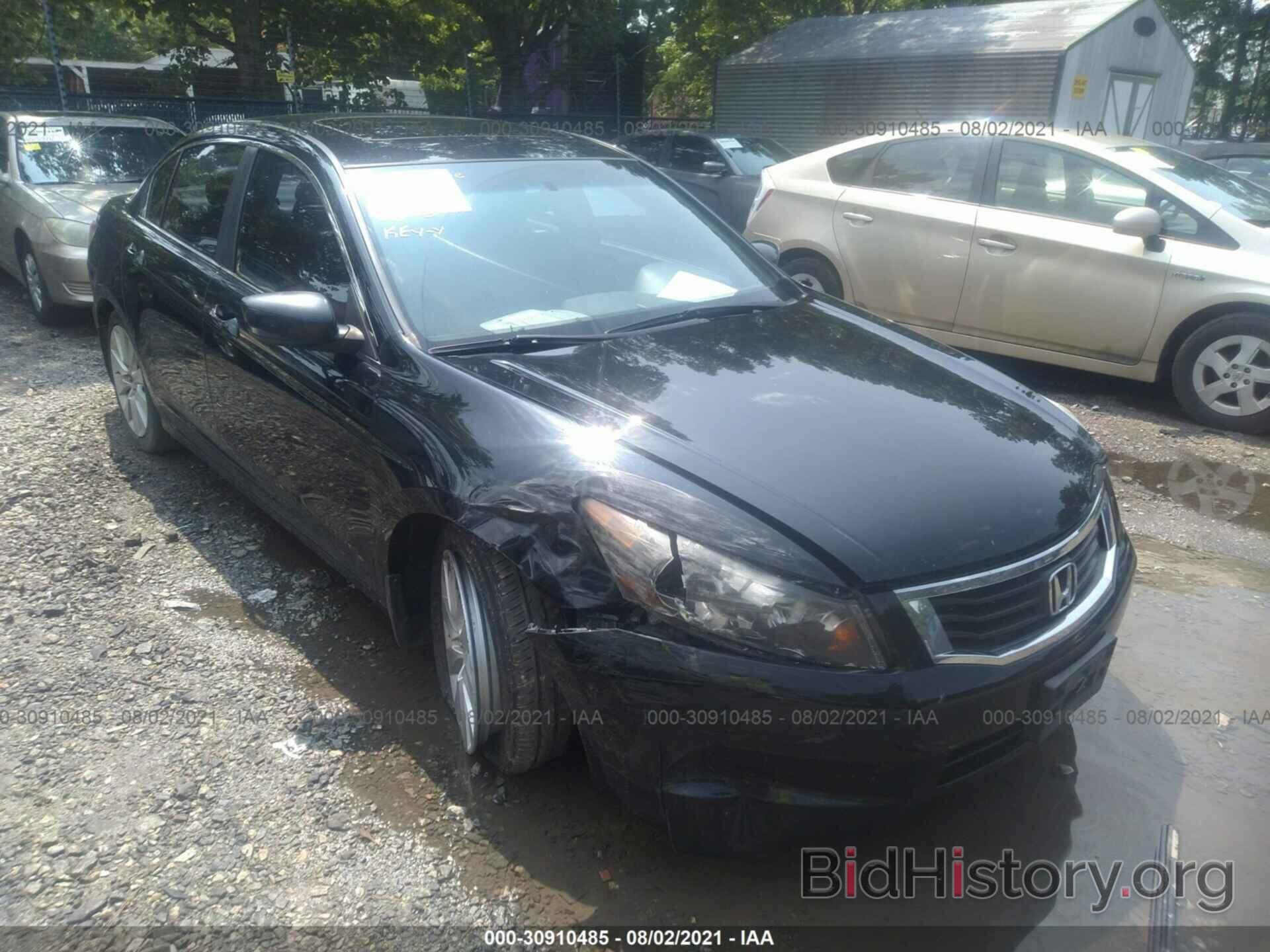 Photo 1HGCP2F79AA084812 - HONDA ACCORD SDN 2010