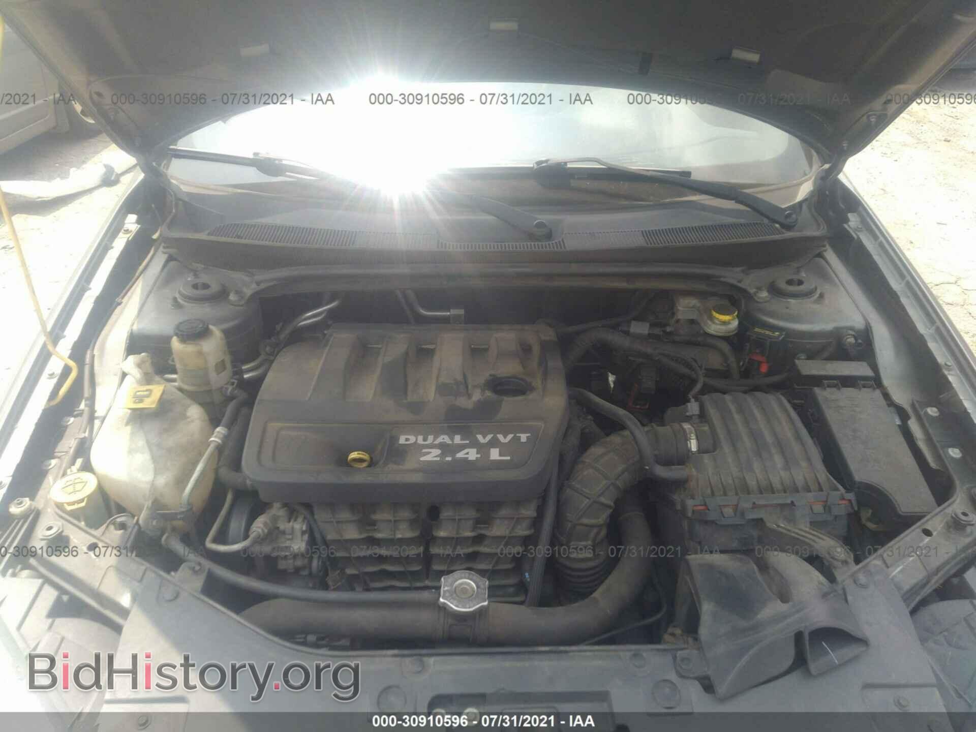 2012 CHRYSLER 200 - VIN: 1C3CCBBB4CN106493 - Фото 10