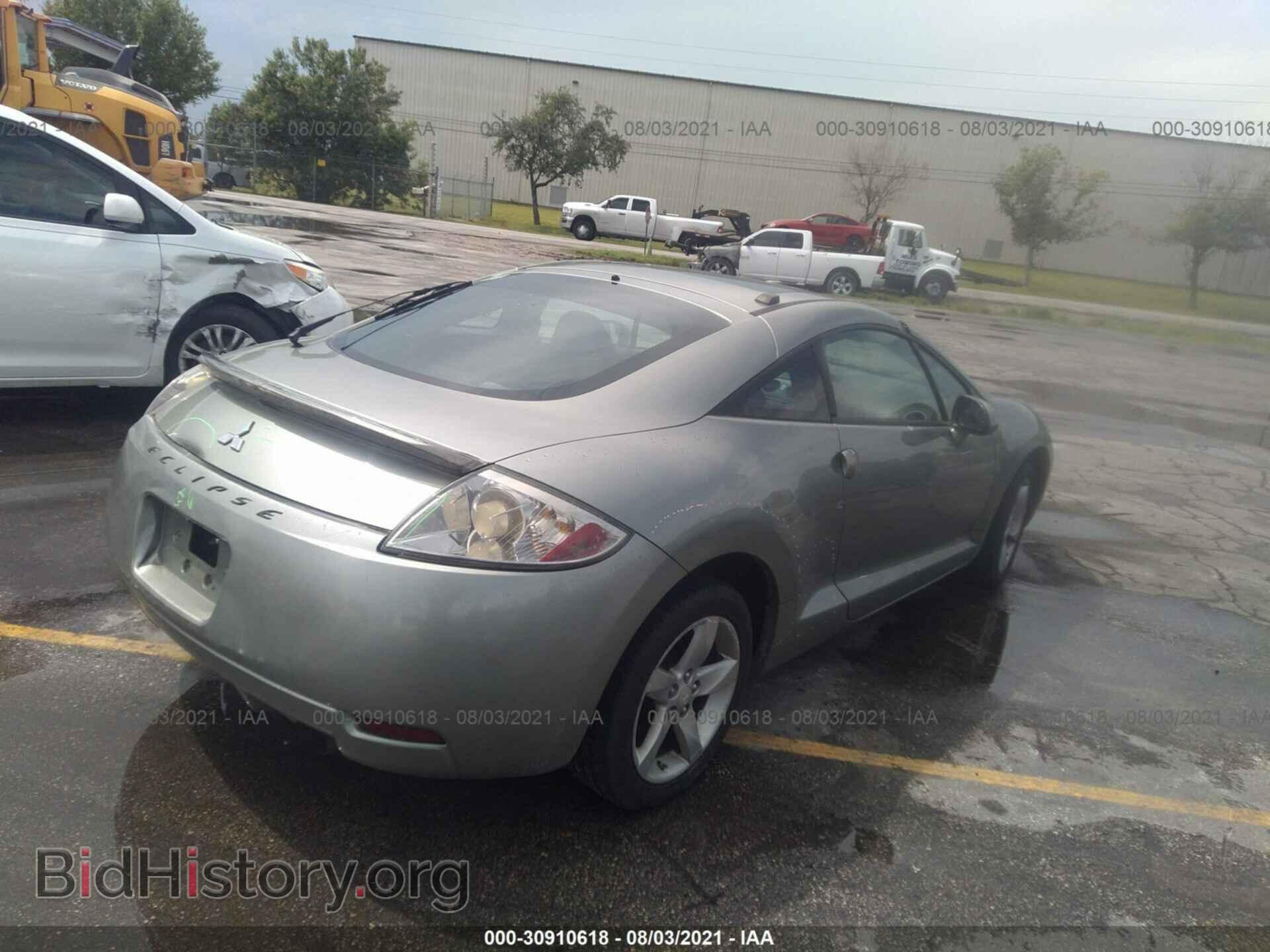 2008 MITSUBISHI ECLIPSE - VIN: 4A3AK24F78E037518 - Photo 4