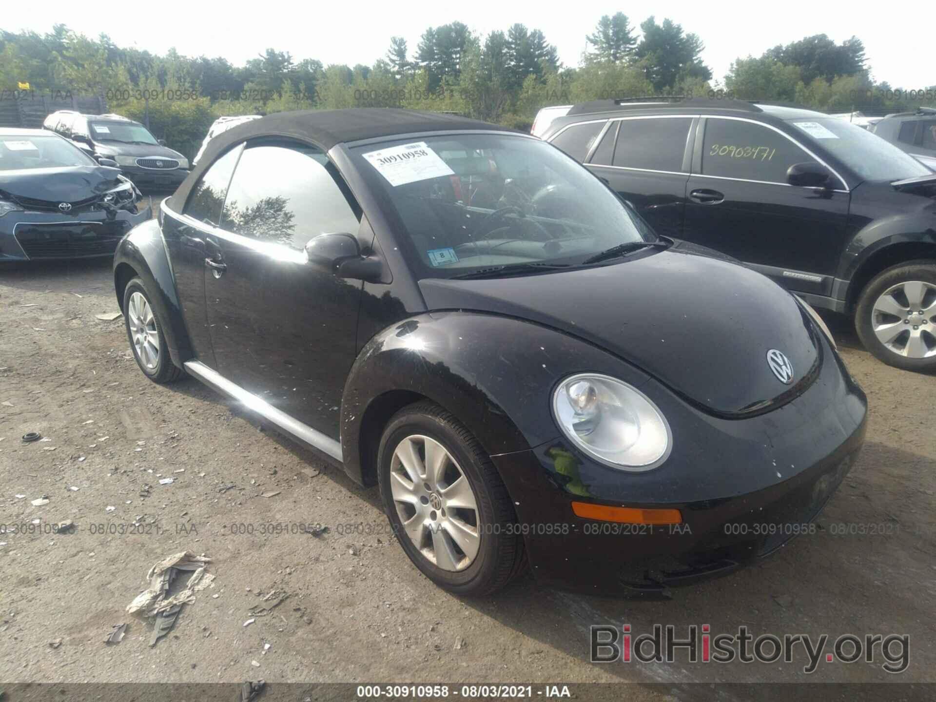 Photo 3VWRF31Y99M405826 - VOLKSWAGEN NEW BEETLE CONVERTIBLE 2009