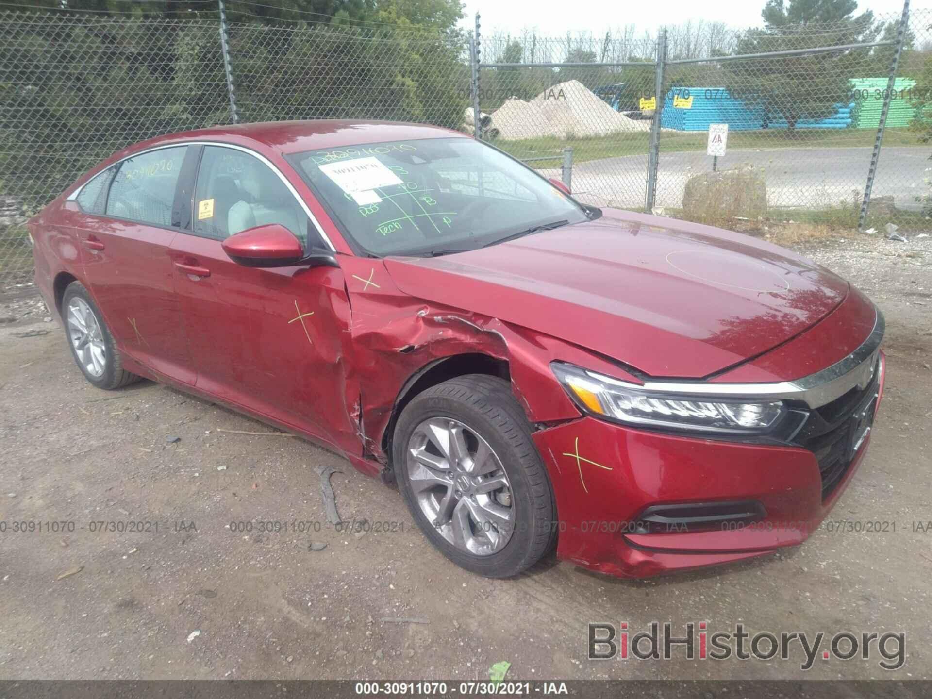 Photo 1HGCV1F1XKA143556 - HONDA ACCORD SEDAN 2019