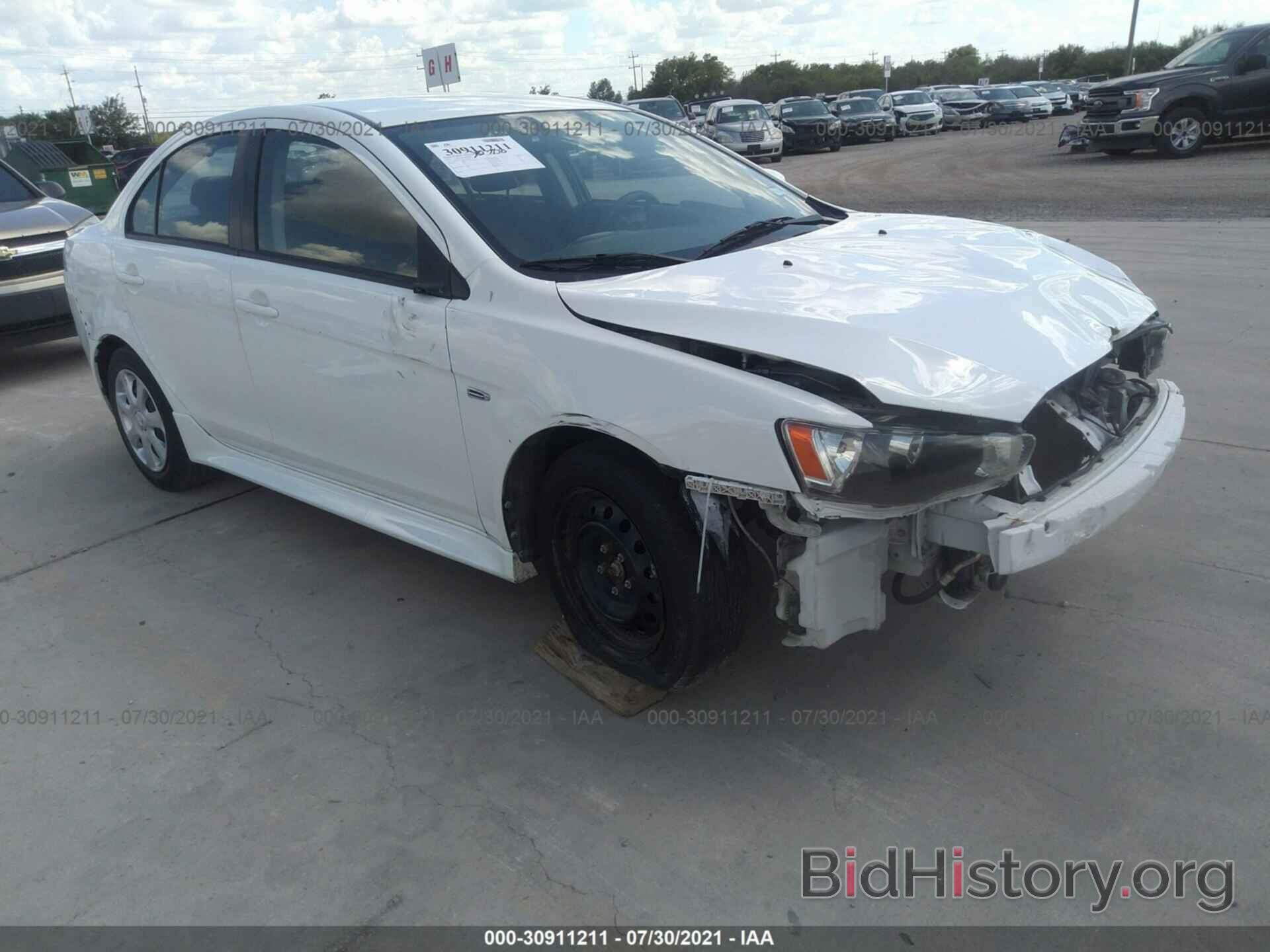 Photo JA32U2FU1FU018719 - MITSUBISHI LANCER 2015