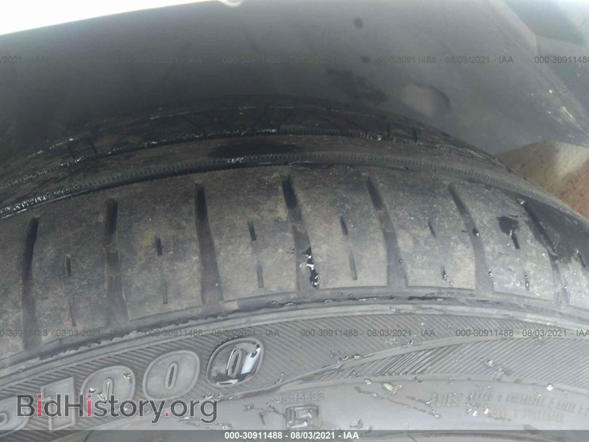 2012 MERCEDES-BENZ E-CLASS - VIN: WDDHF2EB7CA609730 - Фото 12