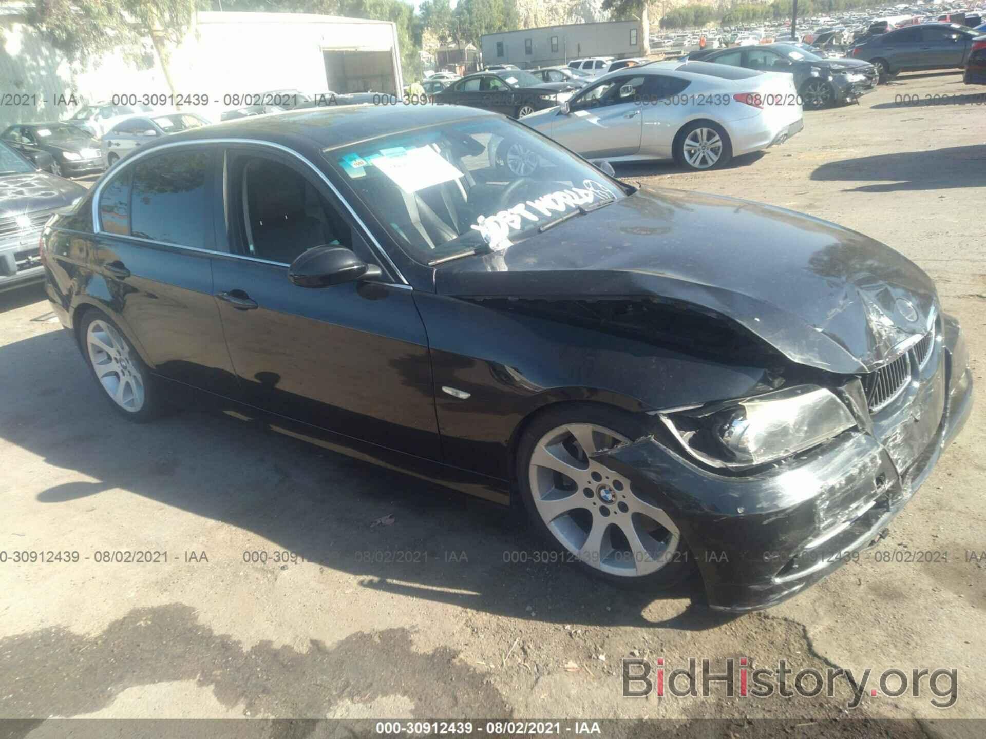 Фотография WBAVB73517KY60811 - BMW 3 SERIES 2007