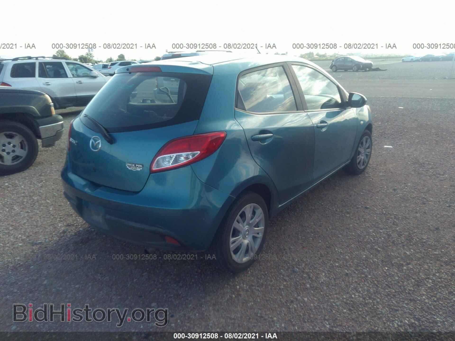 2011 MAZDA MAZDA2 - VIN: JM1DE1HYXB0124301 - Фото 4