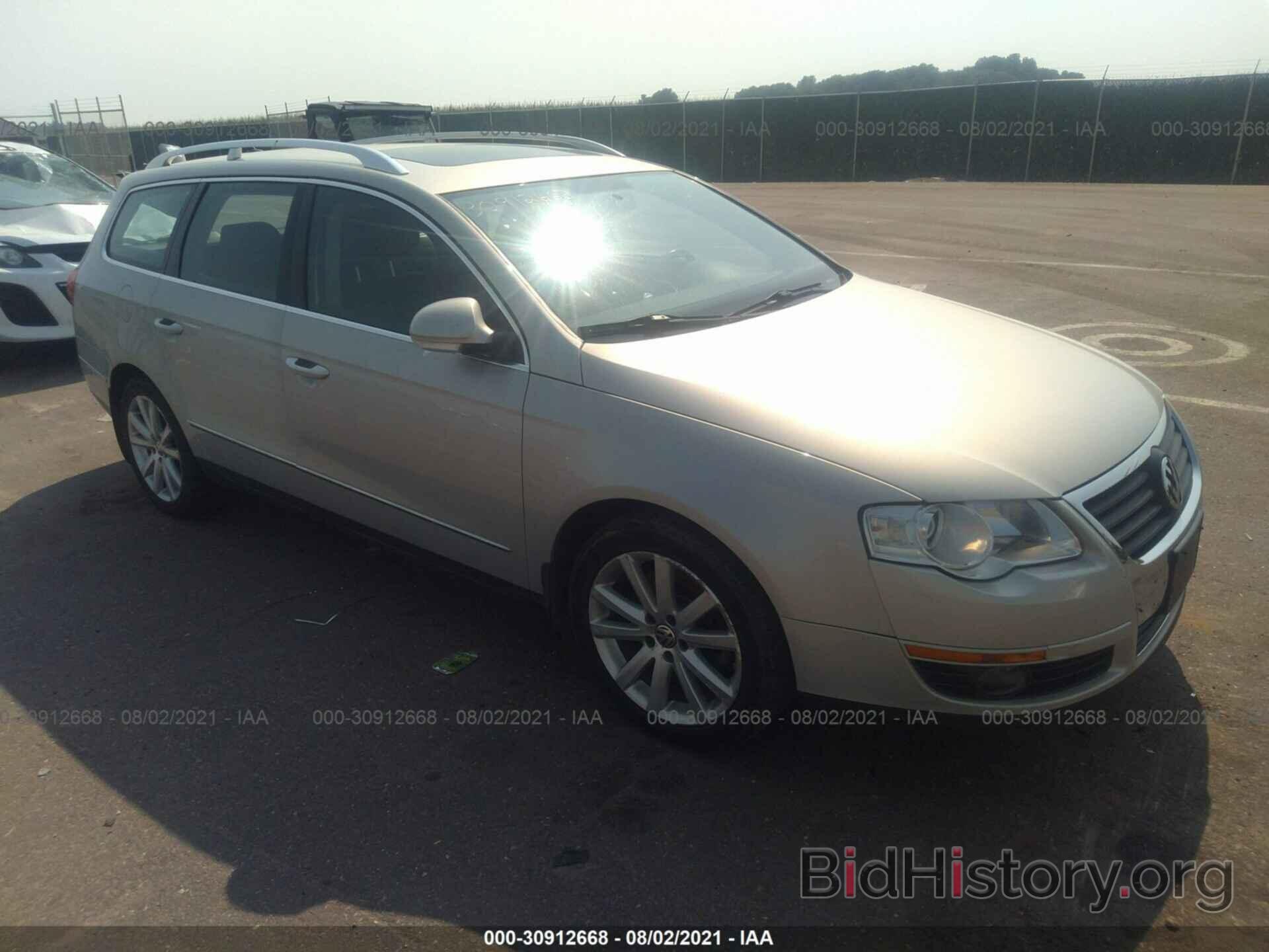 Фотография WVWXK7AN8AE013630 - VOLKSWAGEN PASSAT WAGON 2010