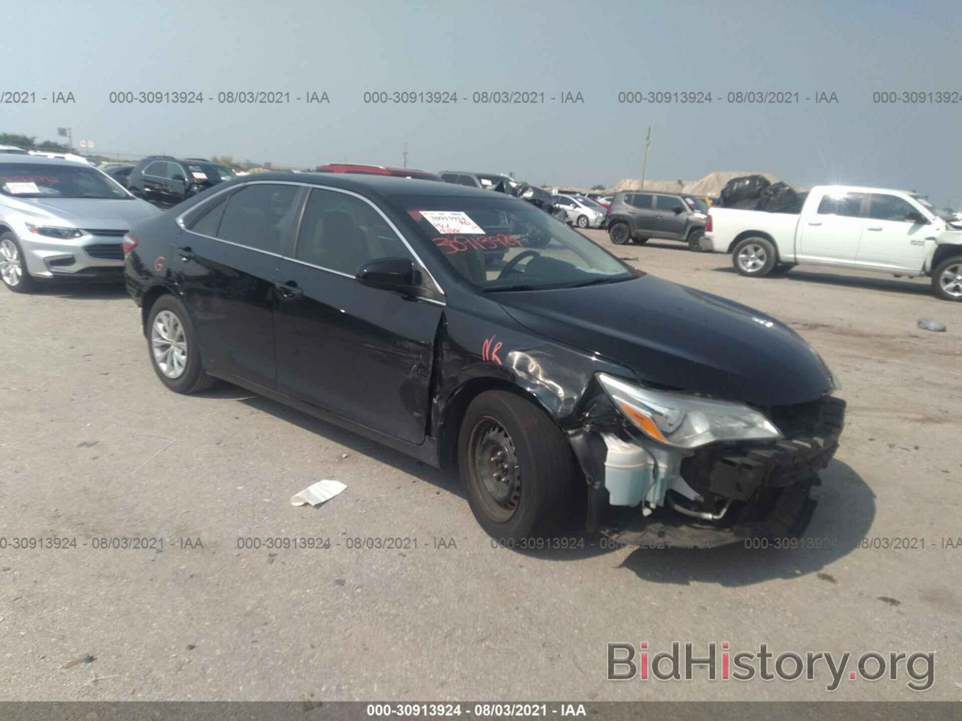 Photo 4T4BF1FK5FR465673 - TOYOTA CAMRY 2015