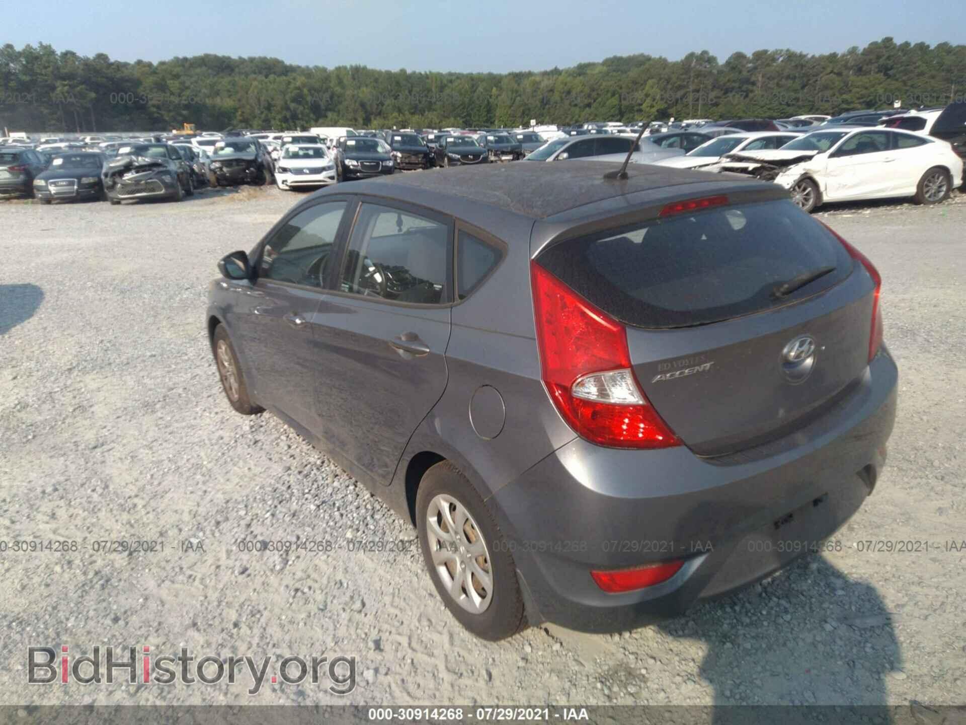 2013 HYUNDAI ACCENT - VIN: KMHCT5AE5DU123198 - Фото 3