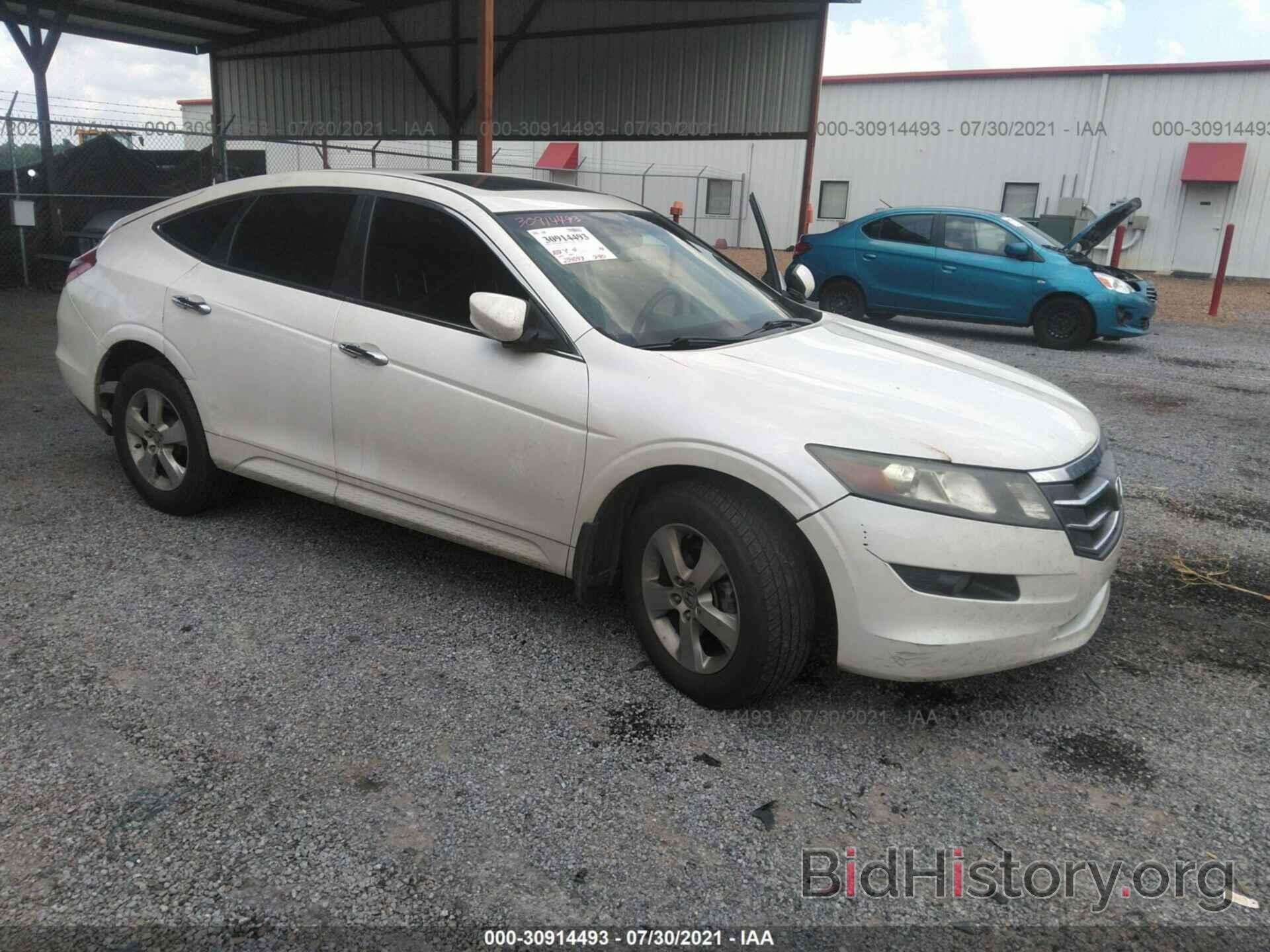 Photo 5J6TF1H34BL004161 - HONDA ACCORD CROSSTOUR 2011