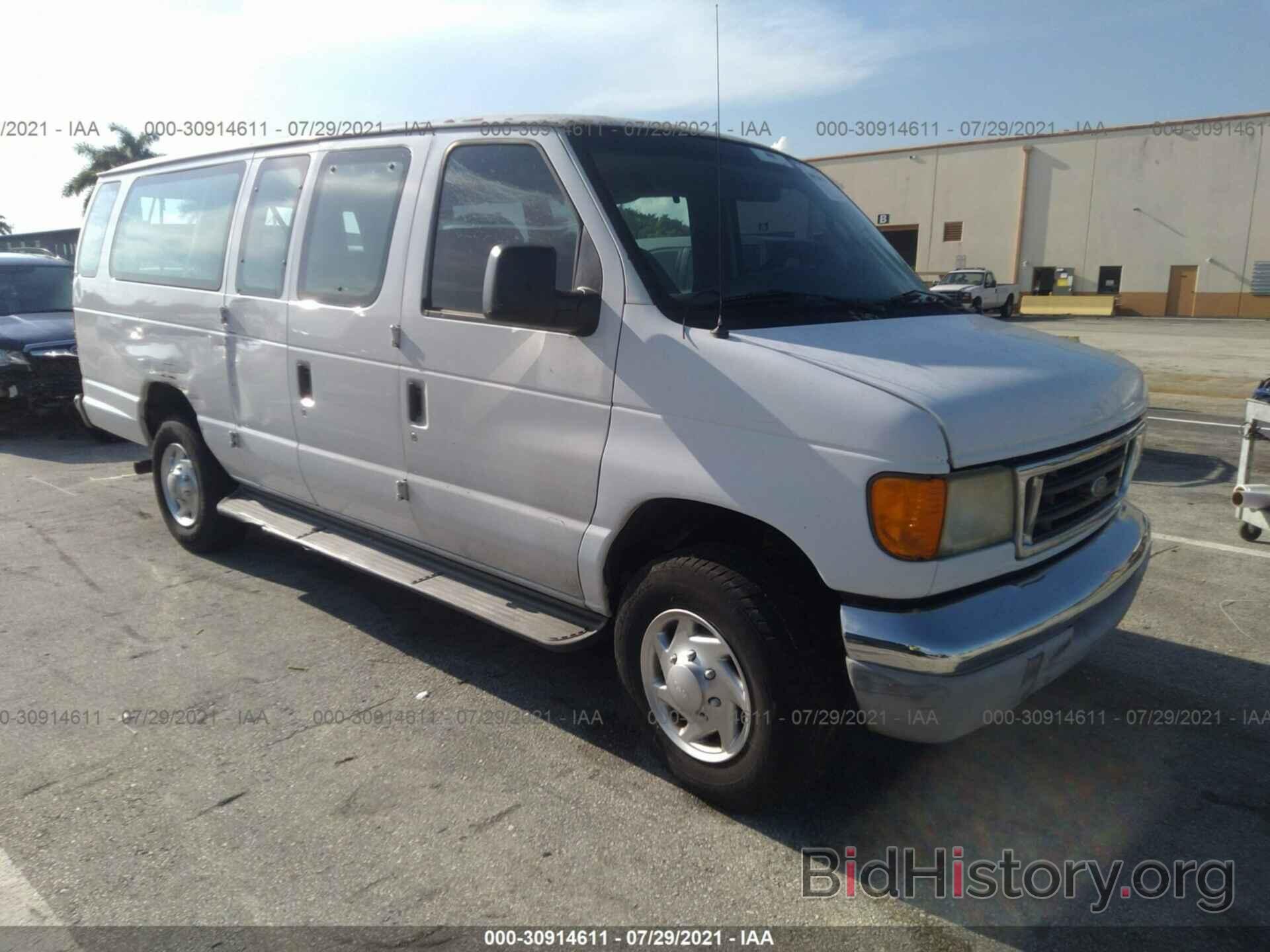 Photo 1FBSS31LX6HB19041 - FORD ECONOLINE WAGON 2006