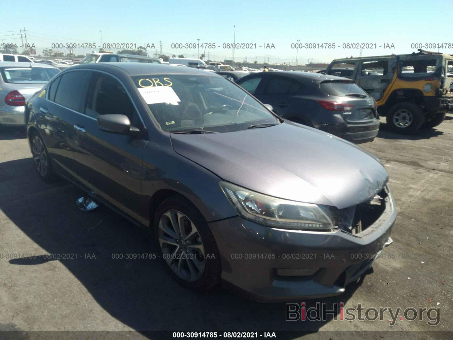 Photo 1HGCR2F52FA267405 - HONDA ACCORD SEDAN 2015