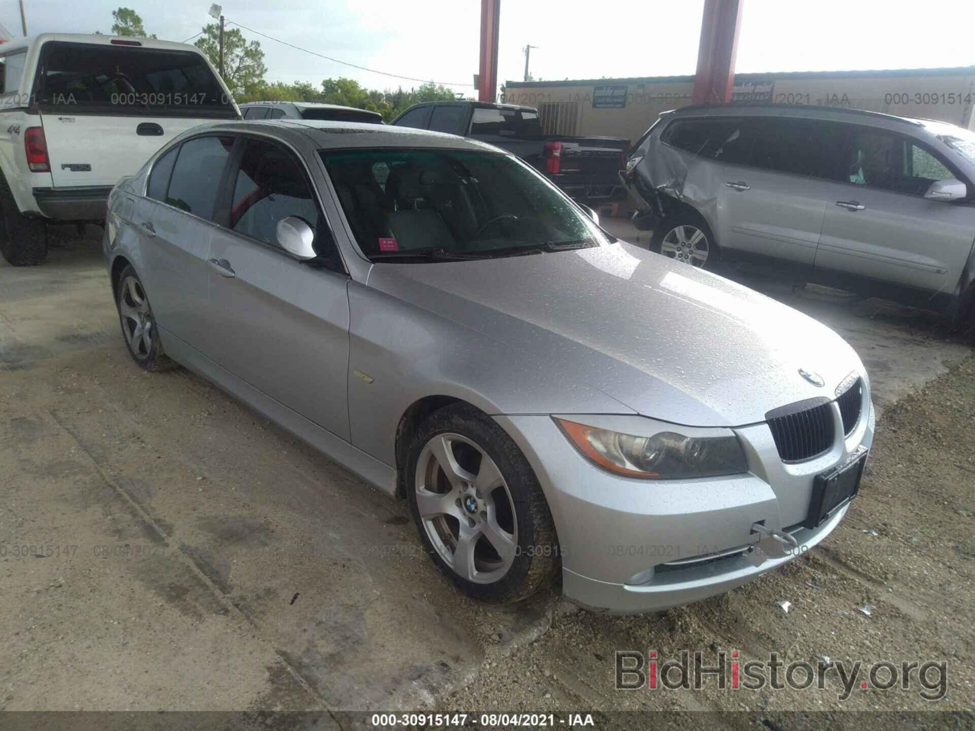 Photo WBAVB73527PA87594 - BMW 3 SERIES 2007