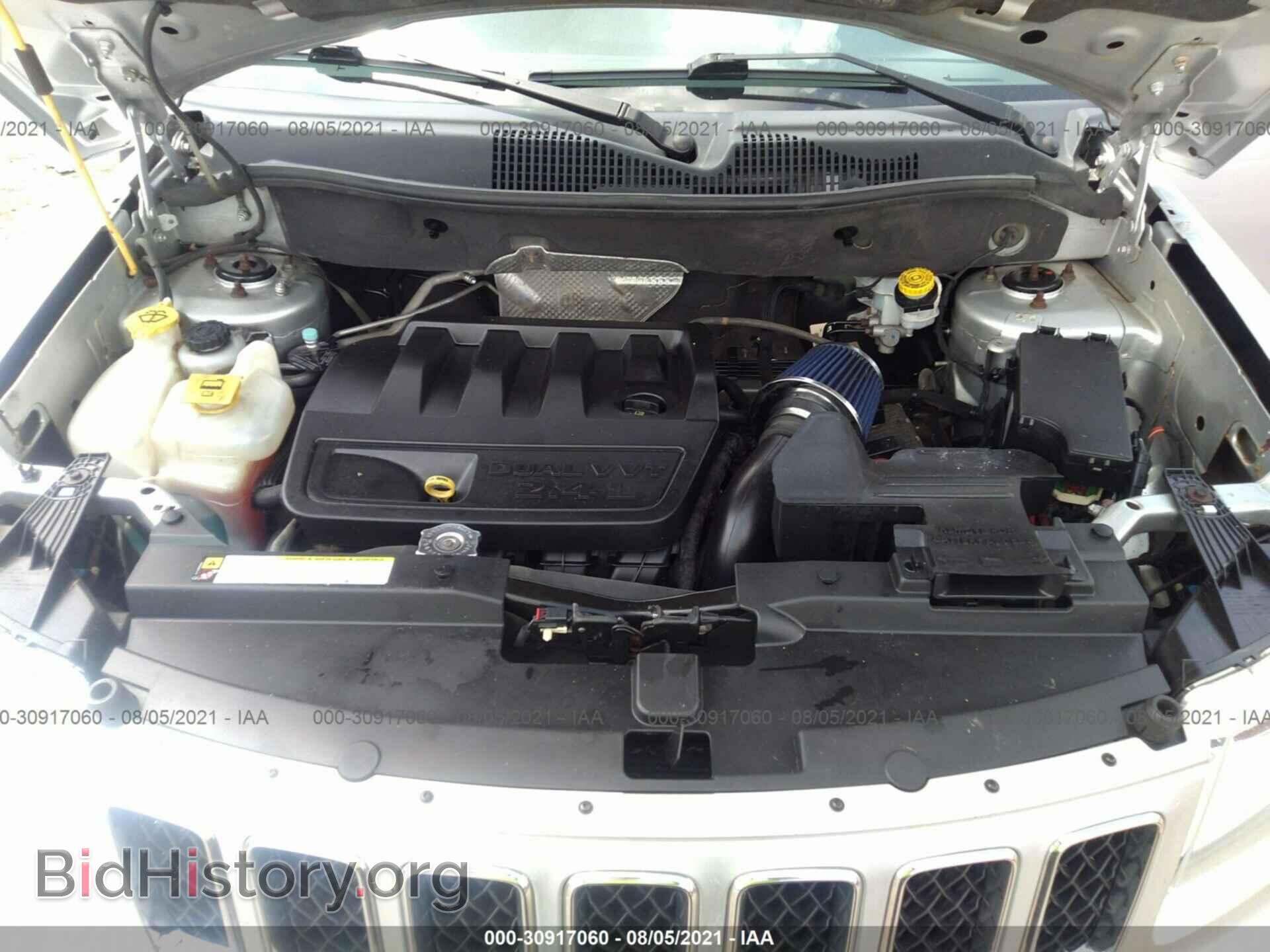 2011 JEEP COMPASS - VIN: 1J4NF1FBXBD210923 - Фото 10