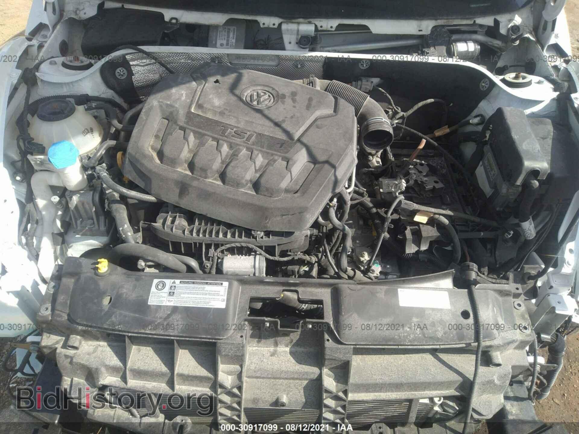2019 VOLKSWAGEN BEETLE - VIN: 3VWFD7AT7KM705777 - Фото 10