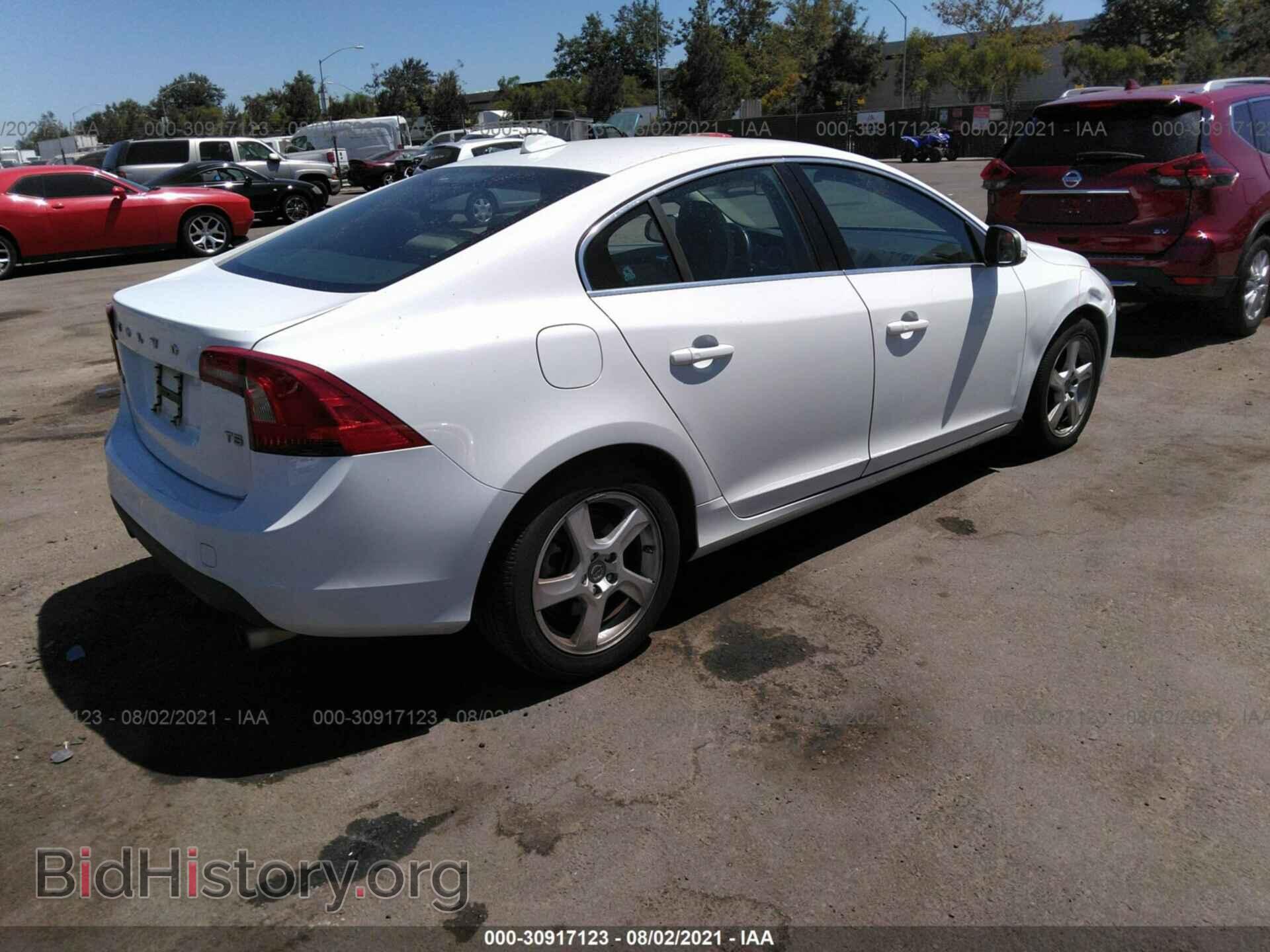 2013 VOLVO S60 - VIN: YV1612FS2D2175849 - Фото 4