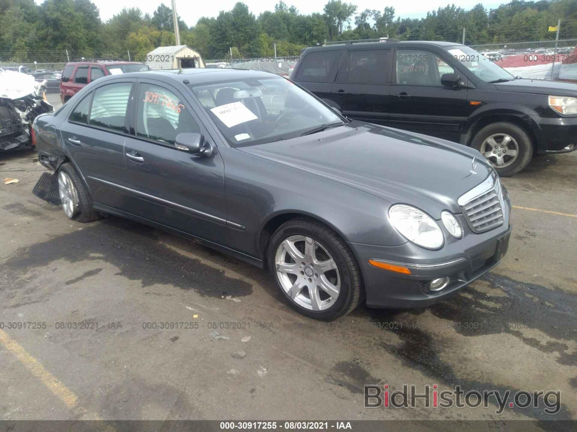 Photo WDBUF87X98B203386 - MERCEDES-BENZ E-CLASS 2008