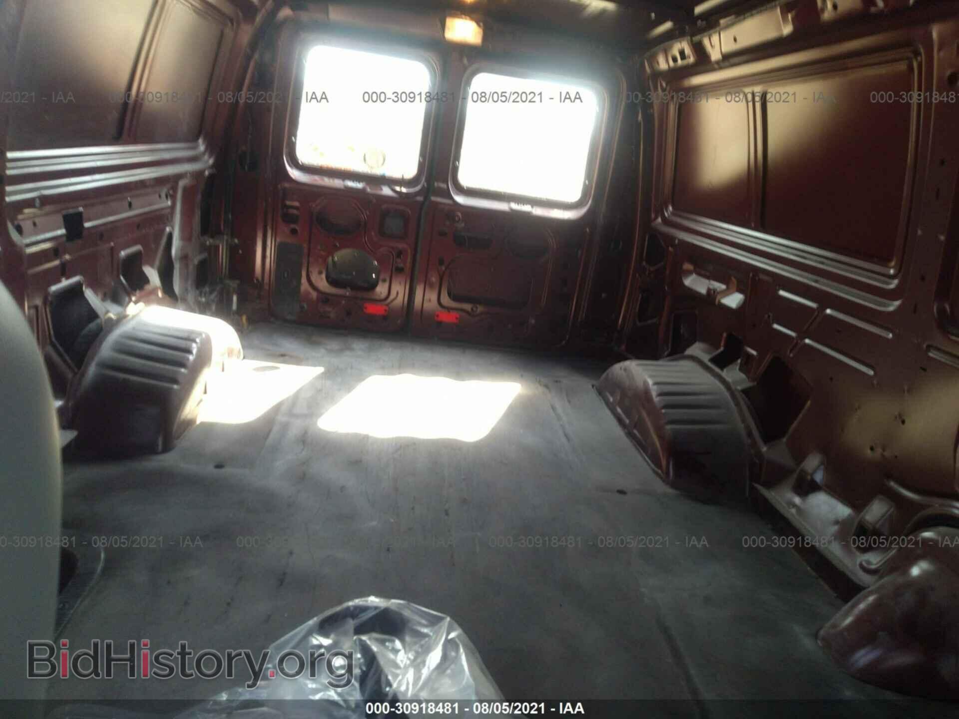 2011 FORD ECONOLINE CARGO VAN - VIN: 1FTNE2EW8BDB33343 - Фото 8