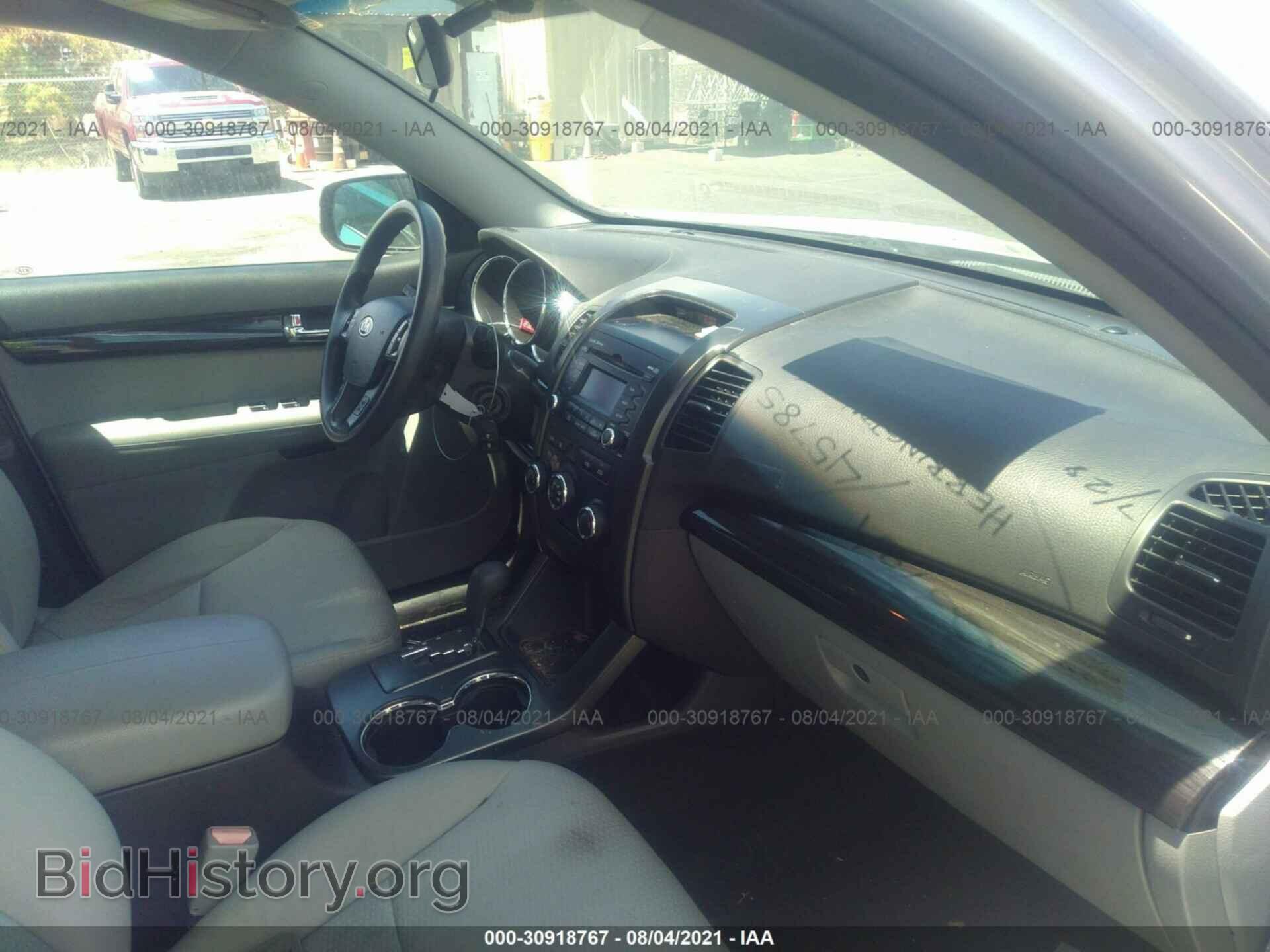 2012 KIA SORENTO - VIN: 5XYKT4A23CG244599 - Фото 5