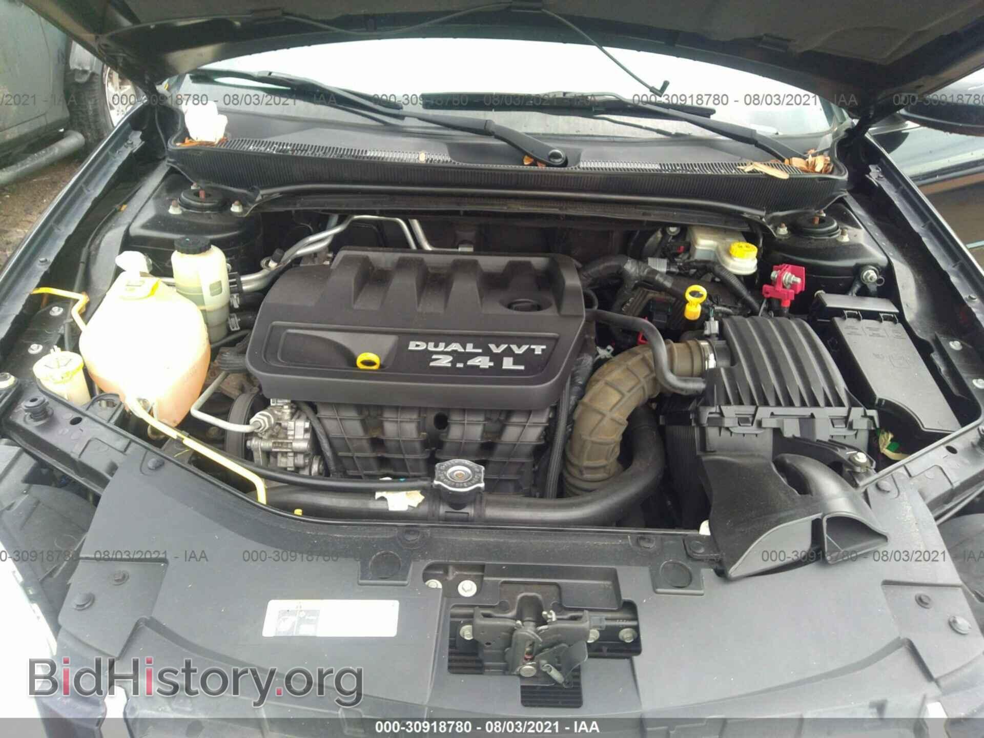 2014 CHRYSLER 200 - VIN: 1C3CCBAB4EN210082 - Фото 10