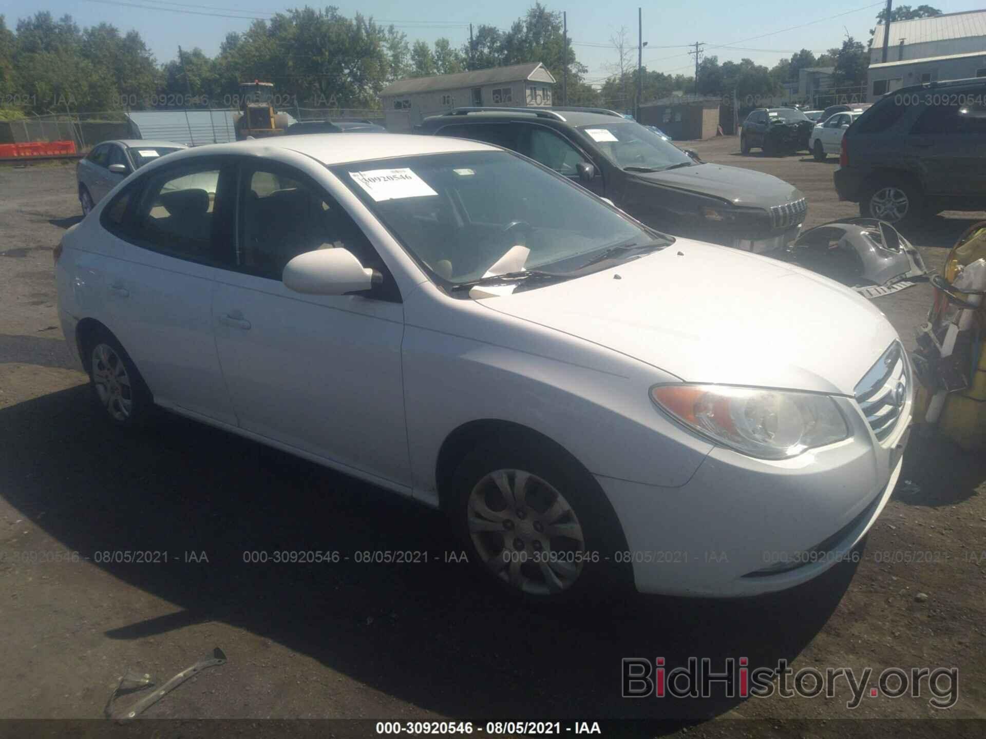 Photo KMHDU4AD0AU139484 - HYUNDAI ELANTRA 2010