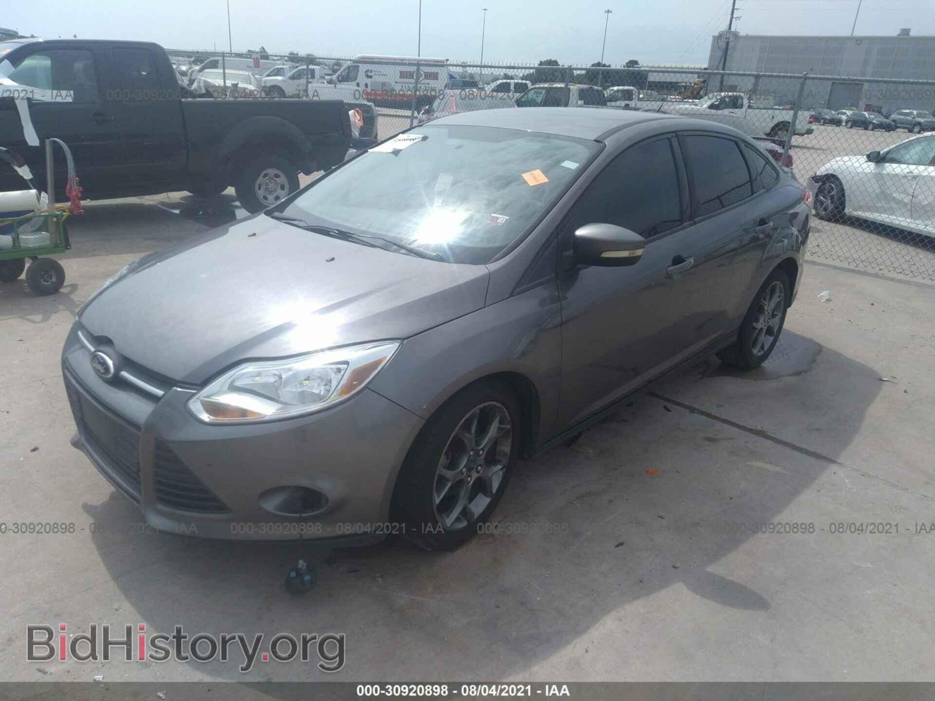 2013 FORD FOCUS - VIN: 1FADP3F2XDL183375 - Фото 2