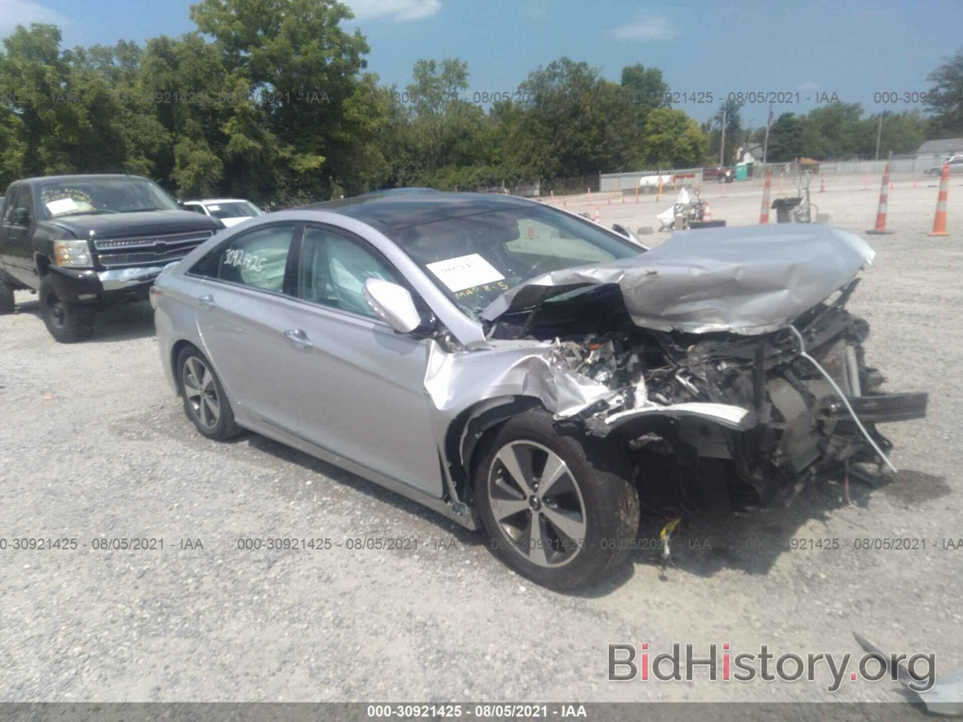 Photo KMHEC4A42BA000855 - HYUNDAI SONATA 2011