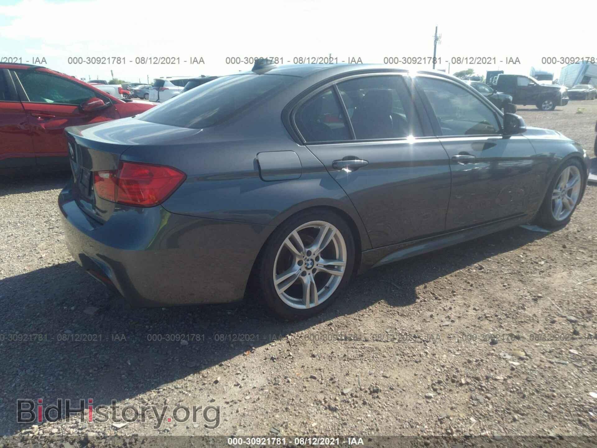 2013 BMW 3 SERIES - VIN: WBA3A5C52DF350891 - Photo 4