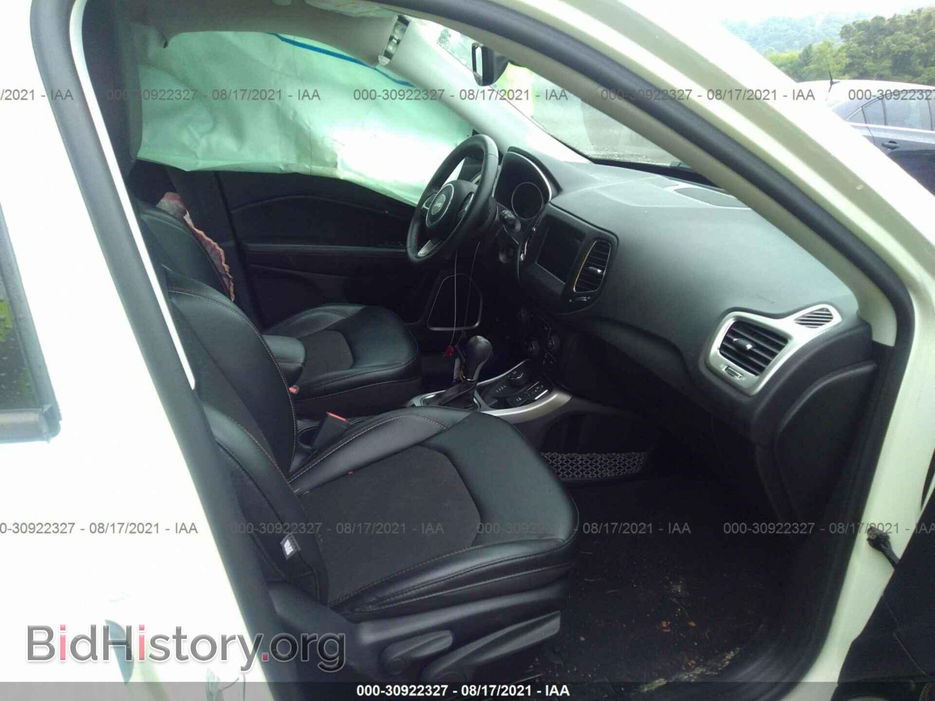 2018 JEEP COMPASS - VIN: 3C4NJDBB6JT415403 - Photo 5