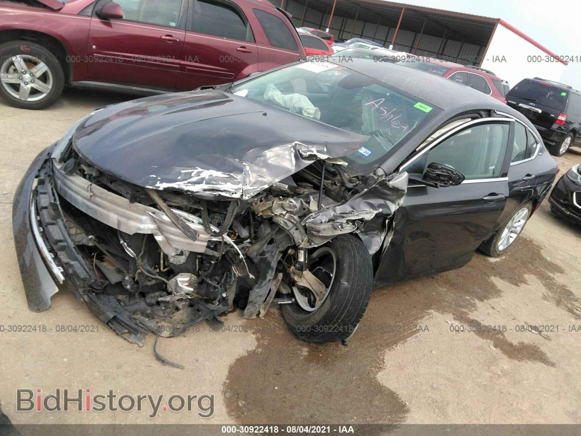 2015 CHRYSLER 200 - VIN: 1C3CCCAB1FN734913 - Photo 2