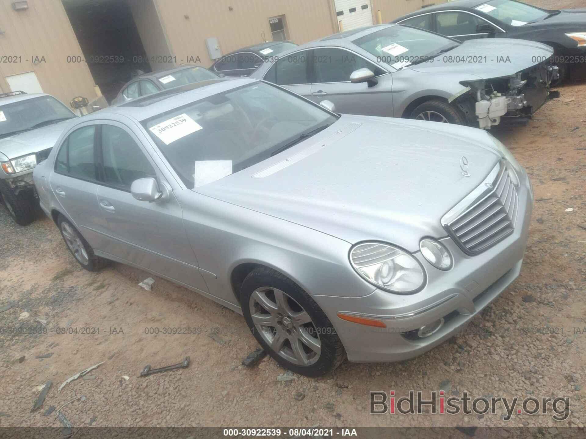 Photo WDBUF56X47B106787 - MERCEDES-BENZ E-CLASS 2007