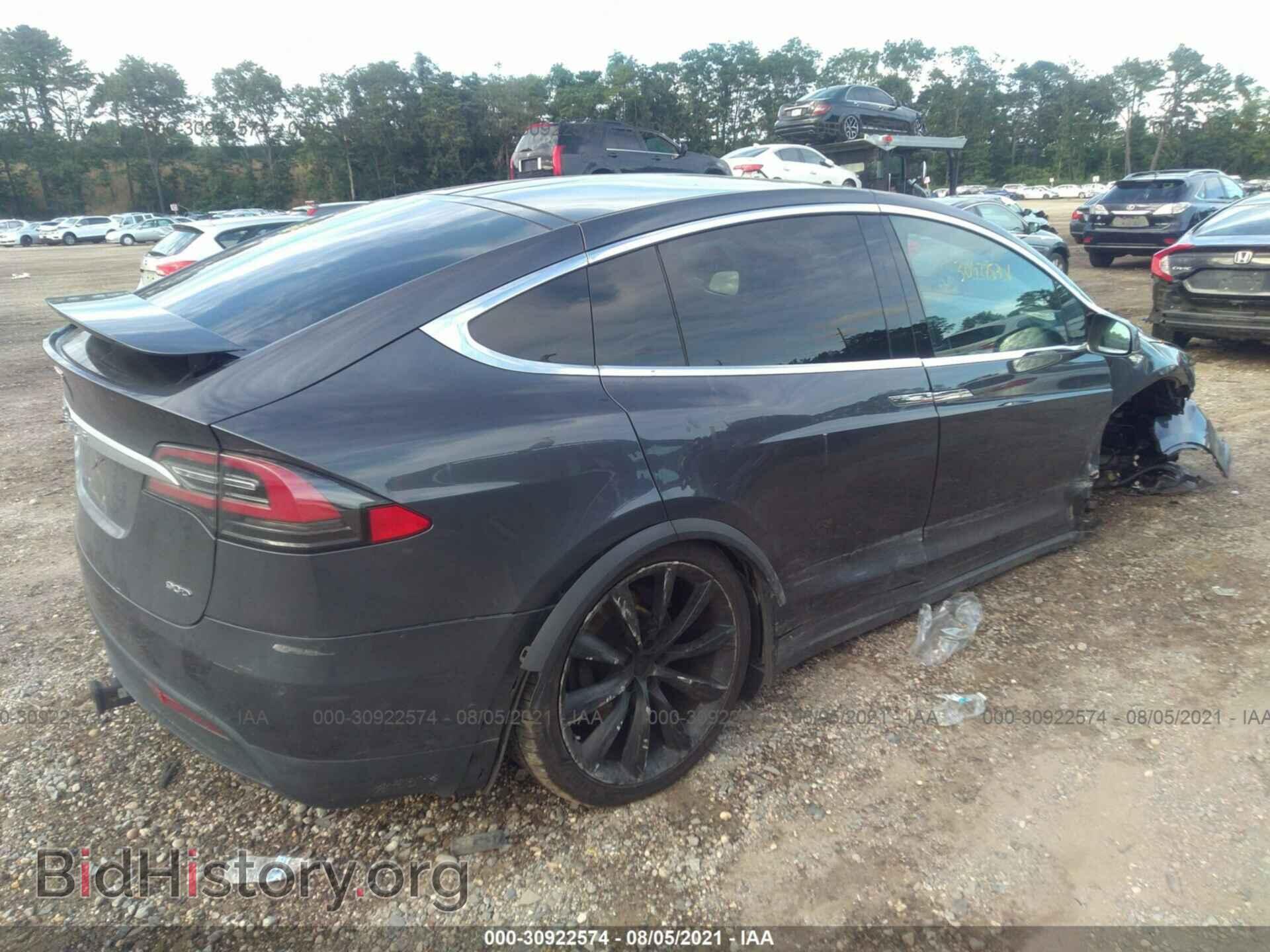 2016 TESLA MODEL X - VIN: 5YJXCAE2XGF002727 - Photo 4