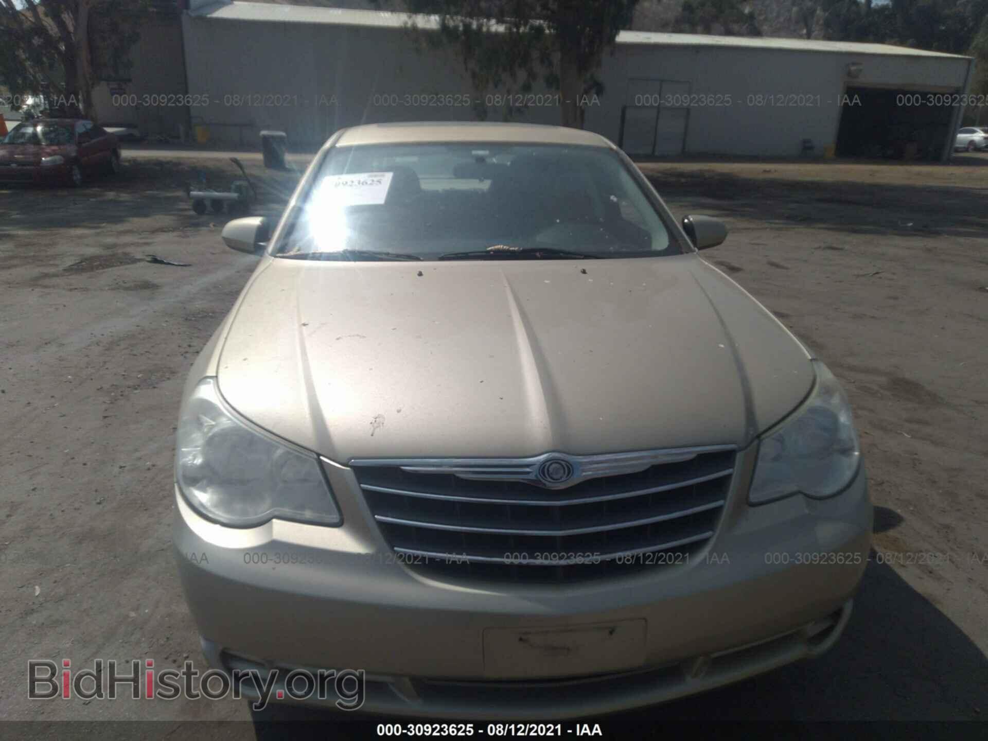 2010 CHRYSLER SEBRING - VIN: 1C3CC5FD3AN199789 - Фото 6