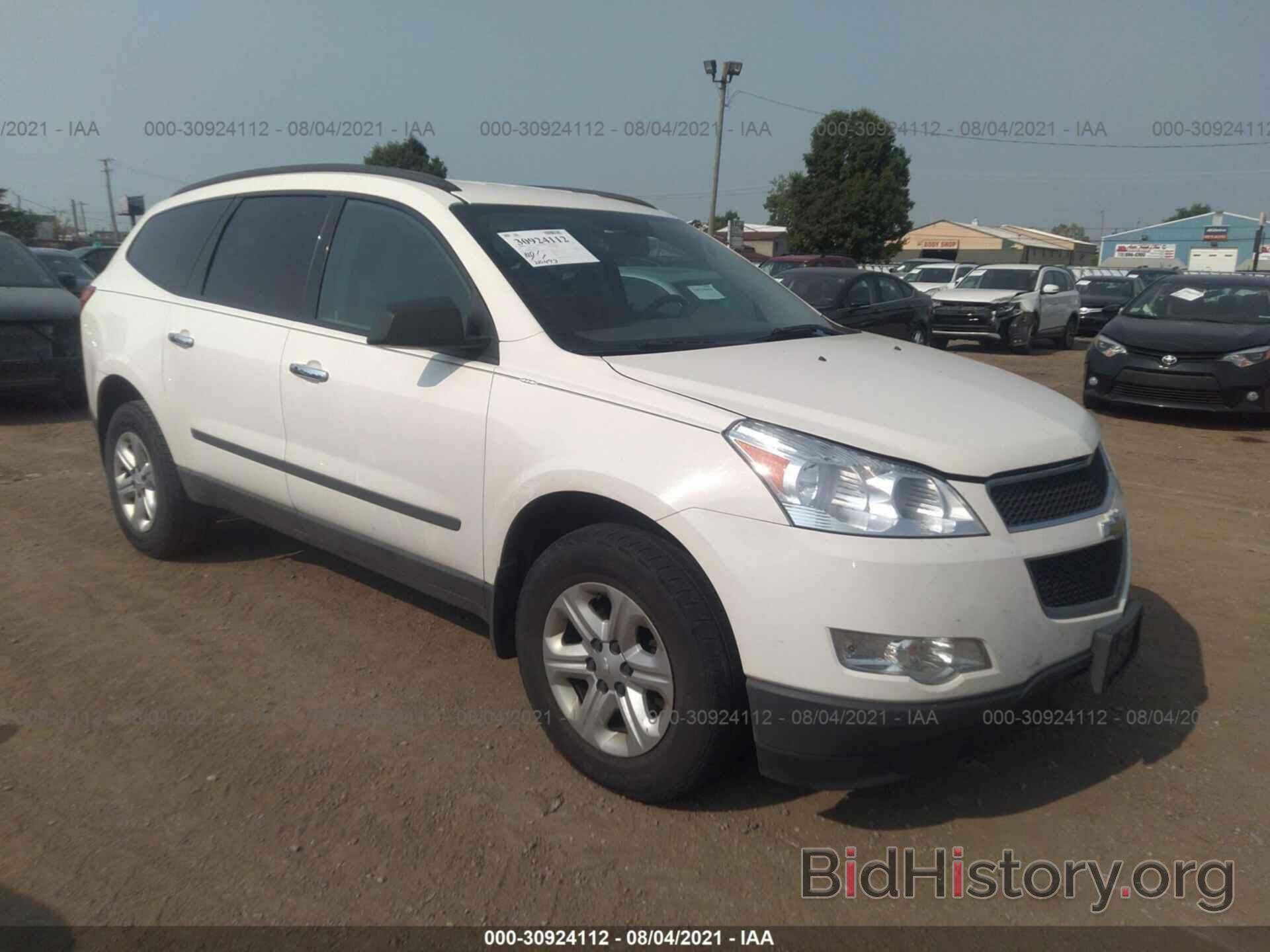 Фотография 1GNKREED3CJ182032 - CHEVROLET TRAVERSE 2012