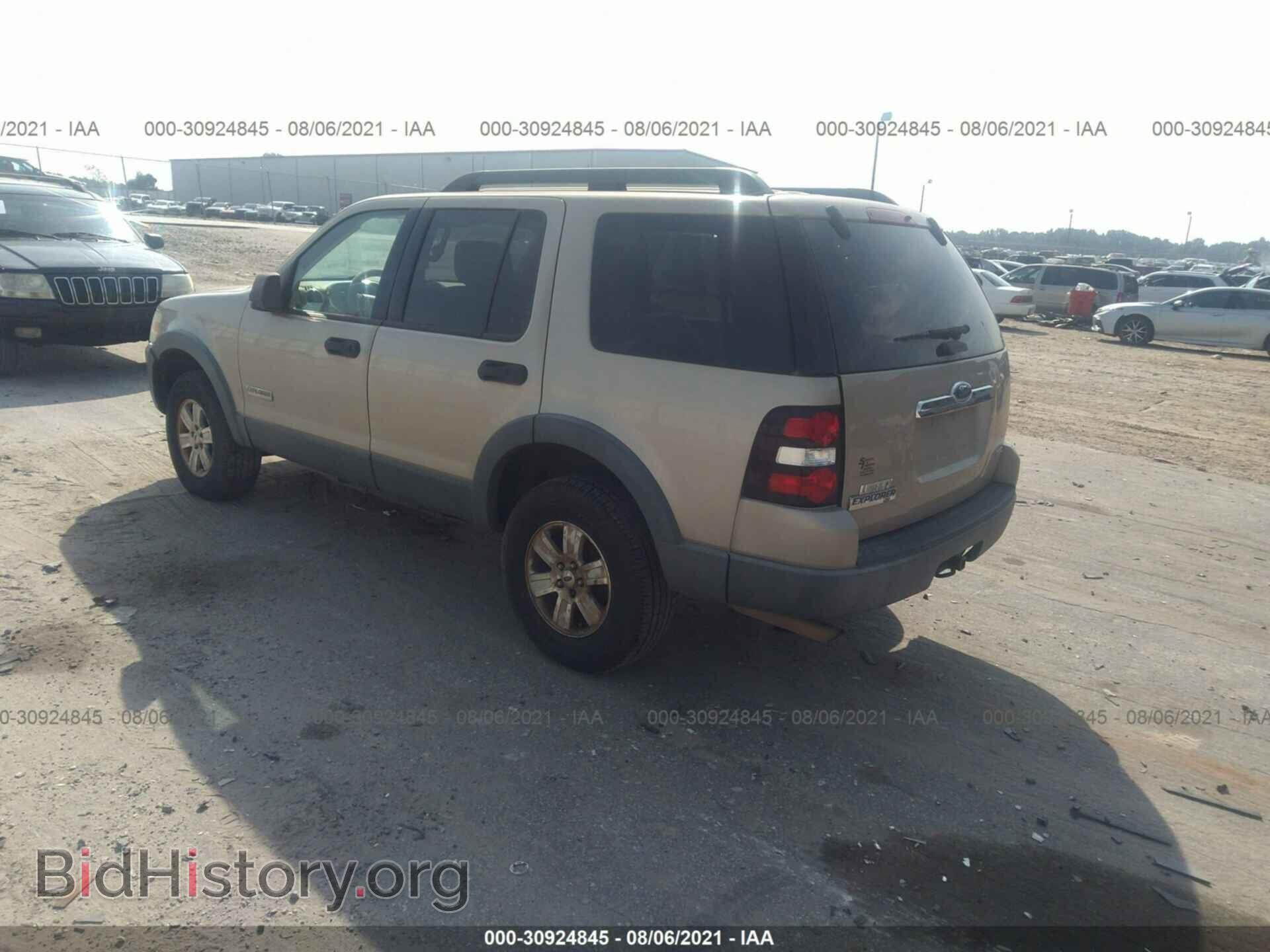 2006 FORD EXPLORER - VIN: 1FMEU63EX6UA73295 - Photo 3