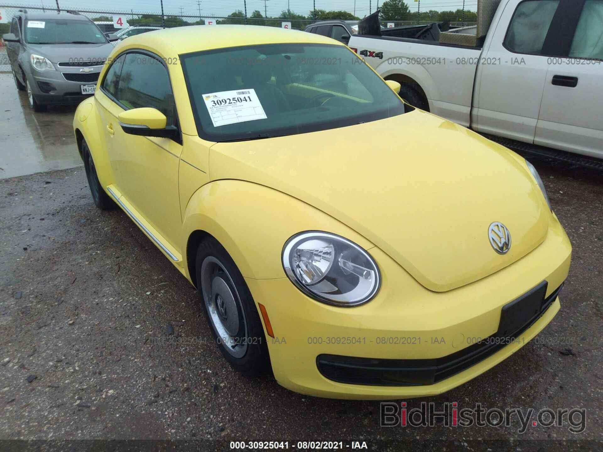 Фотография 3VWJP7AT6DM613063 - VOLKSWAGEN BEETLE COUPE 2013