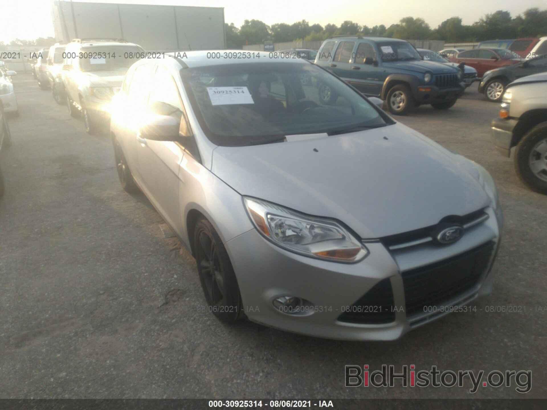 Photo 1FAHP3K28CL290060 - FORD FOCUS 2012