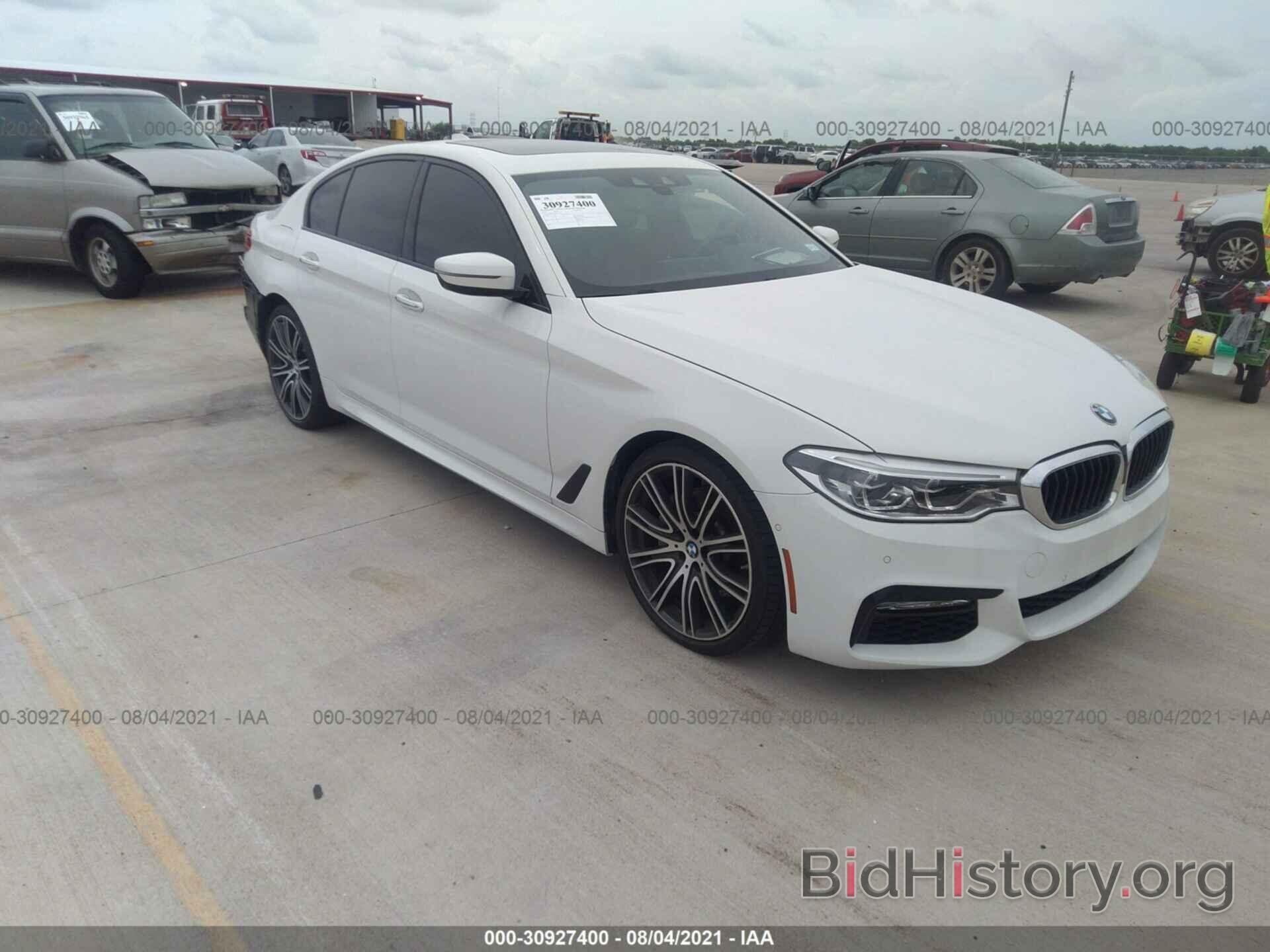 Photo WBAJE5C54JG917913 - BMW 5 SERIES 2018