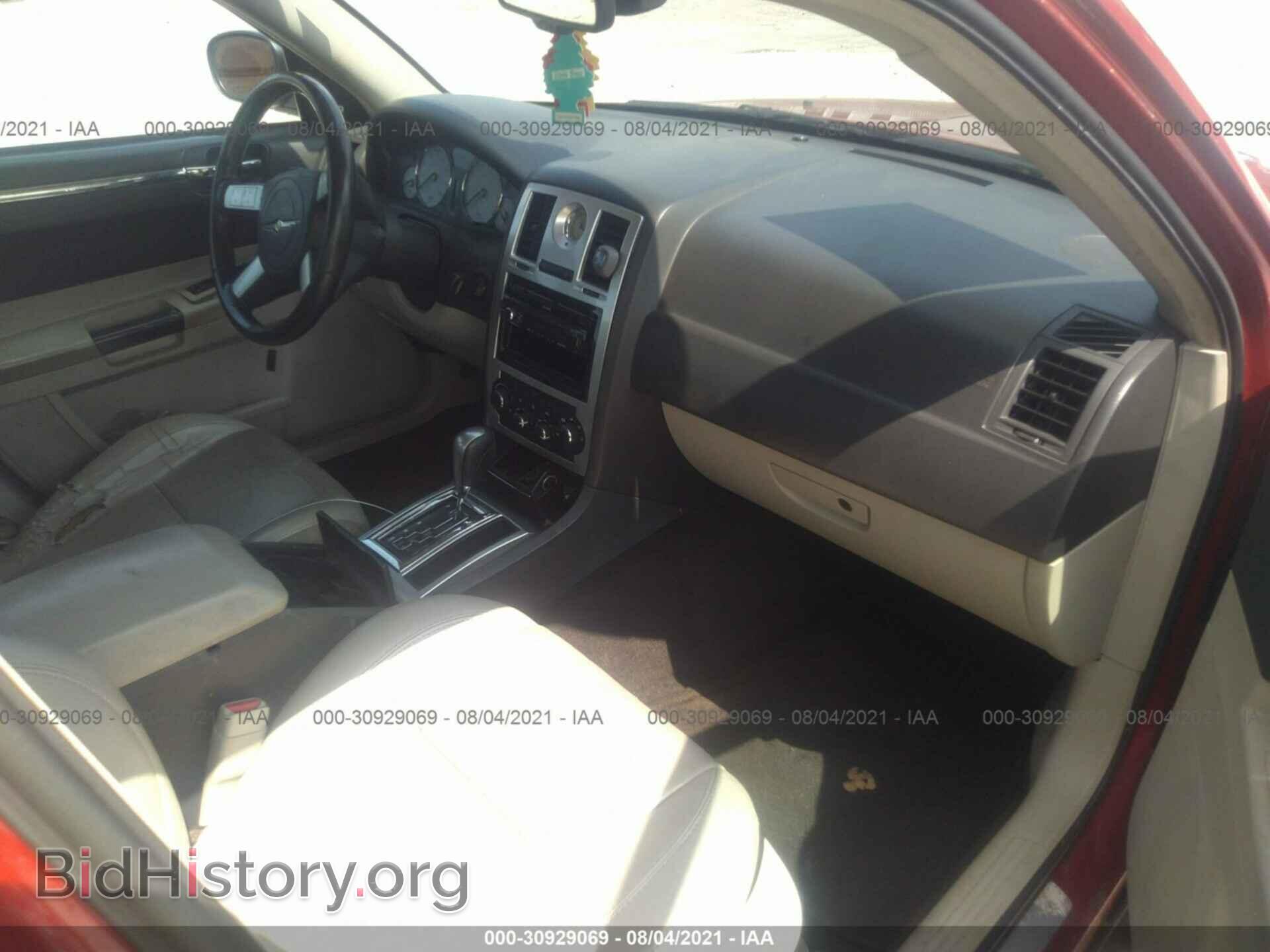 2006 CHRYSLER 300 - VIN: 2C3KA63H96H452953 - Фото 5