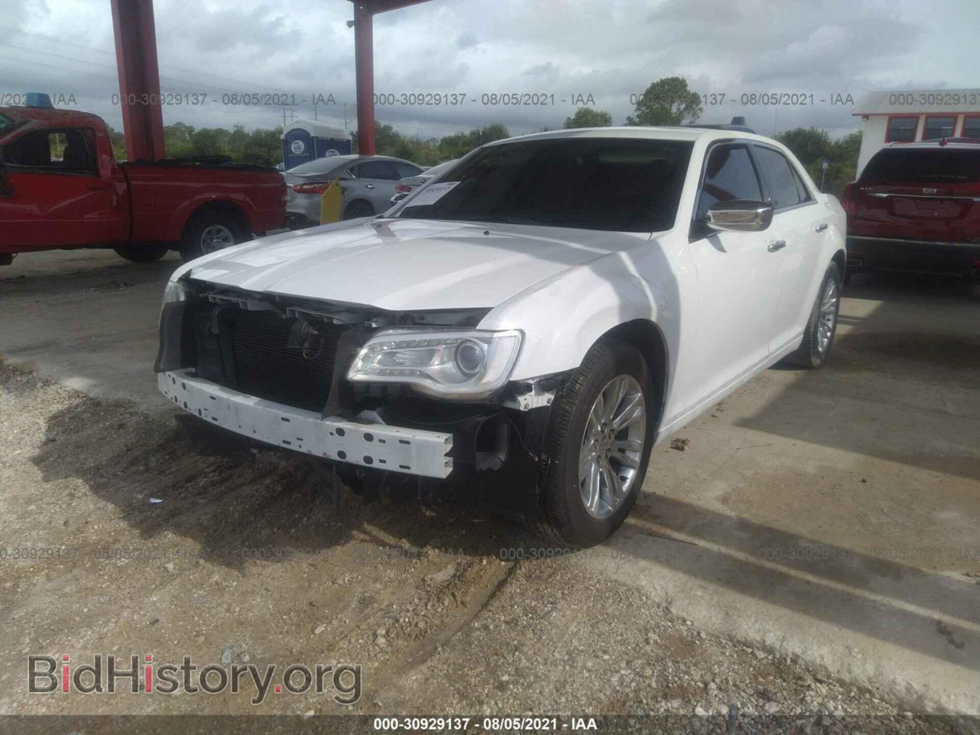 2016 CHRYSLER 300 - VIN: 2C3CCAEG4GH273307 - Фото 2