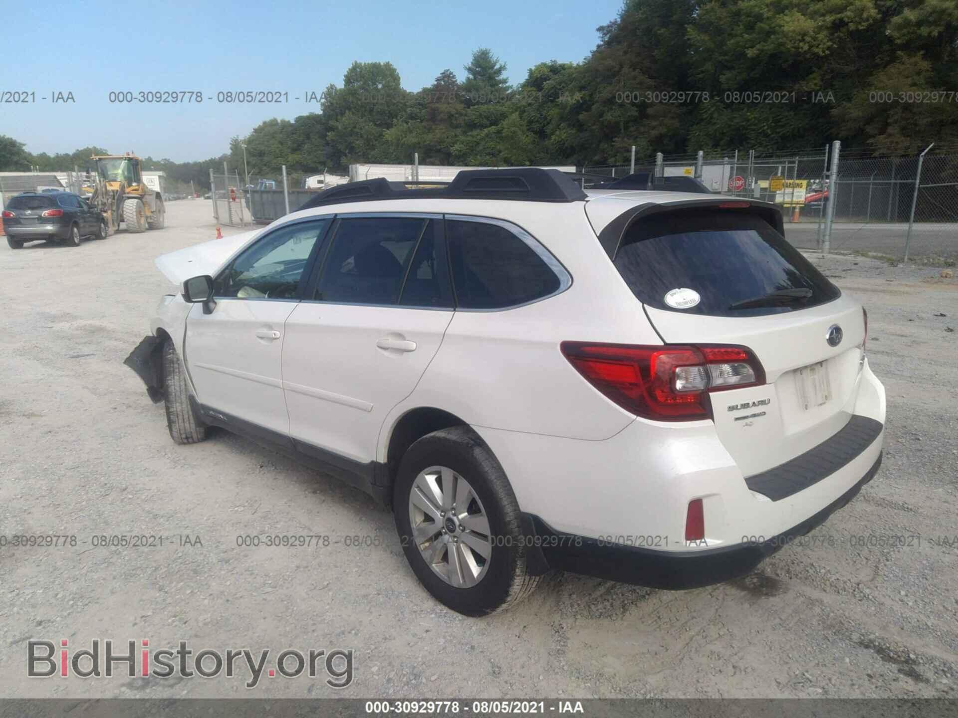 2016 SUBARU OUTBACK - VIN: 4S4BSADC8G3243461 - Фото 3