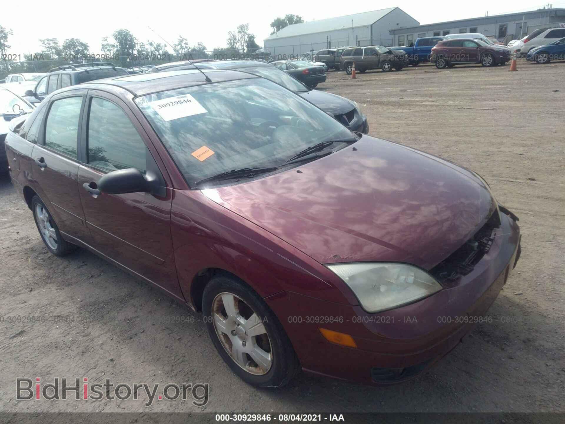 Photo 1FAHP34N26W215896 - FORD FOCUS 2006